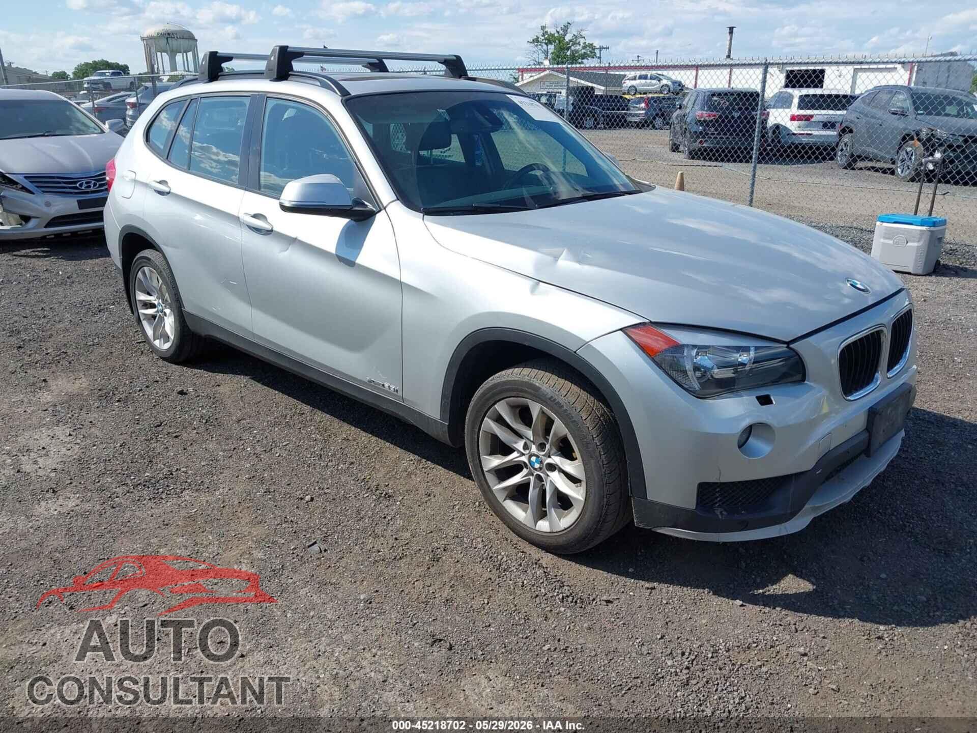 BMW X1 2015 - WBAVL1C55FVY29147