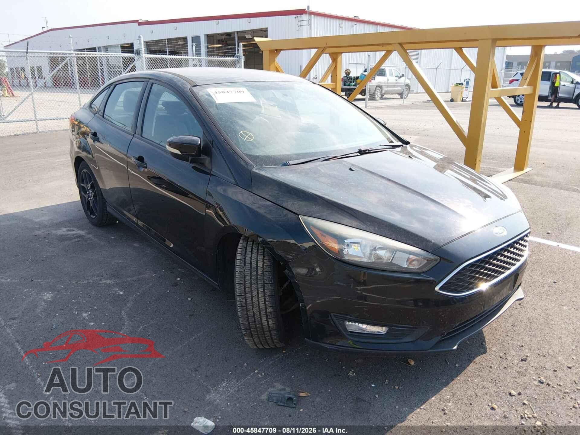 FORD FOCUS 2016 - 1FADP3F23GL256882