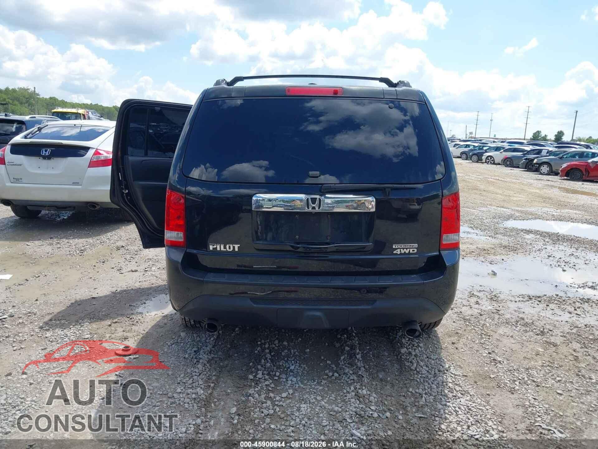 HONDA PILOT 2013 - 5FNYF4H98DB084622