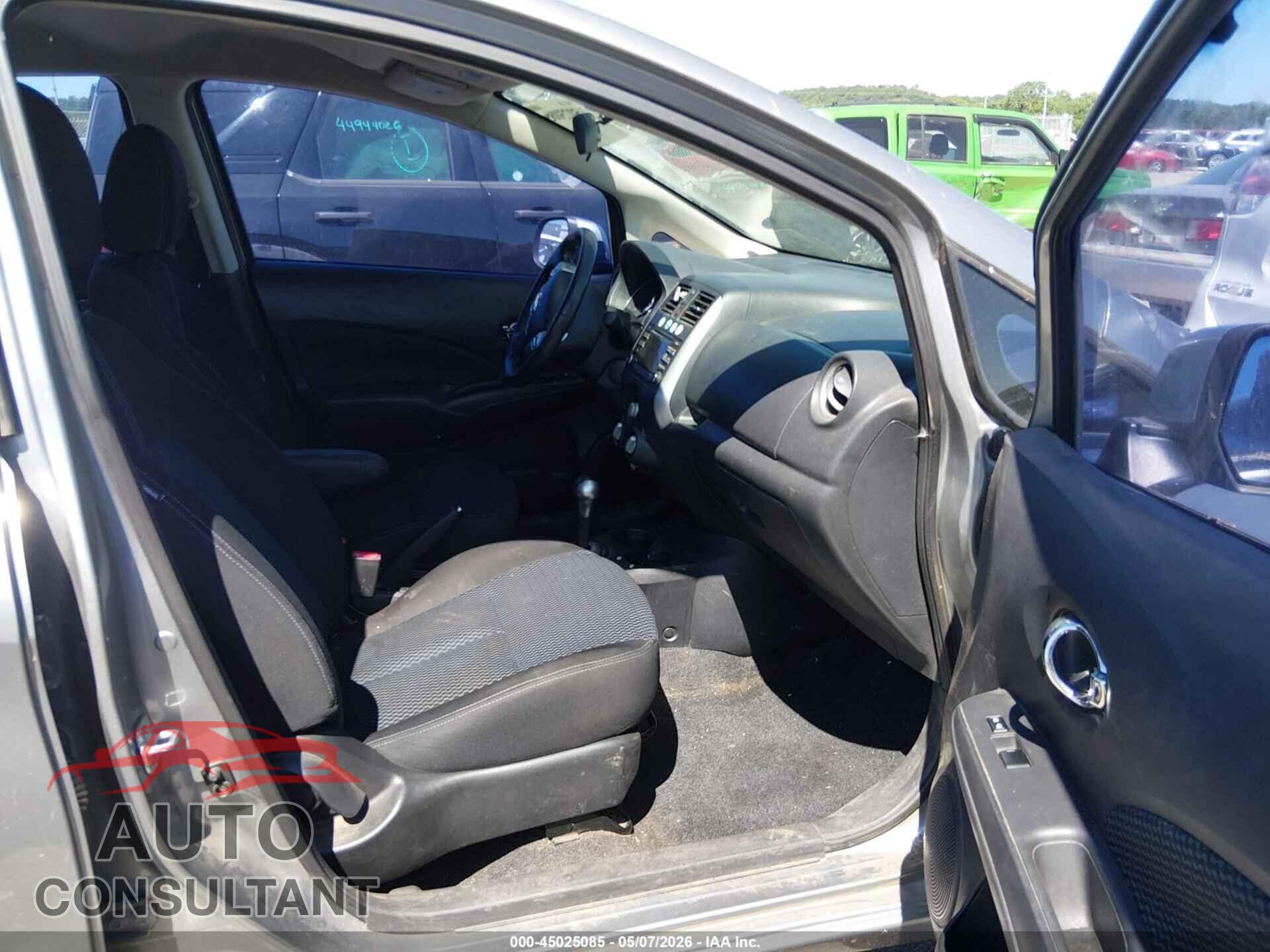 NISSAN VERSA NOTE 2014 - 3N1CE2CPXEL352048