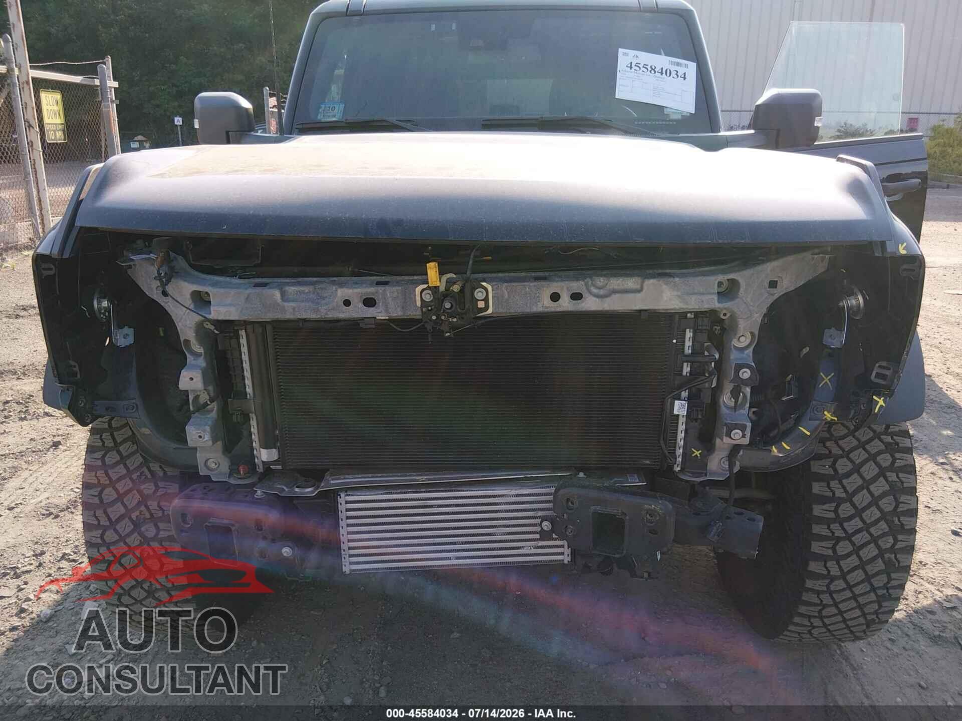 FORD BRONCO 2024 - 1FMEE2BP2RLB04493