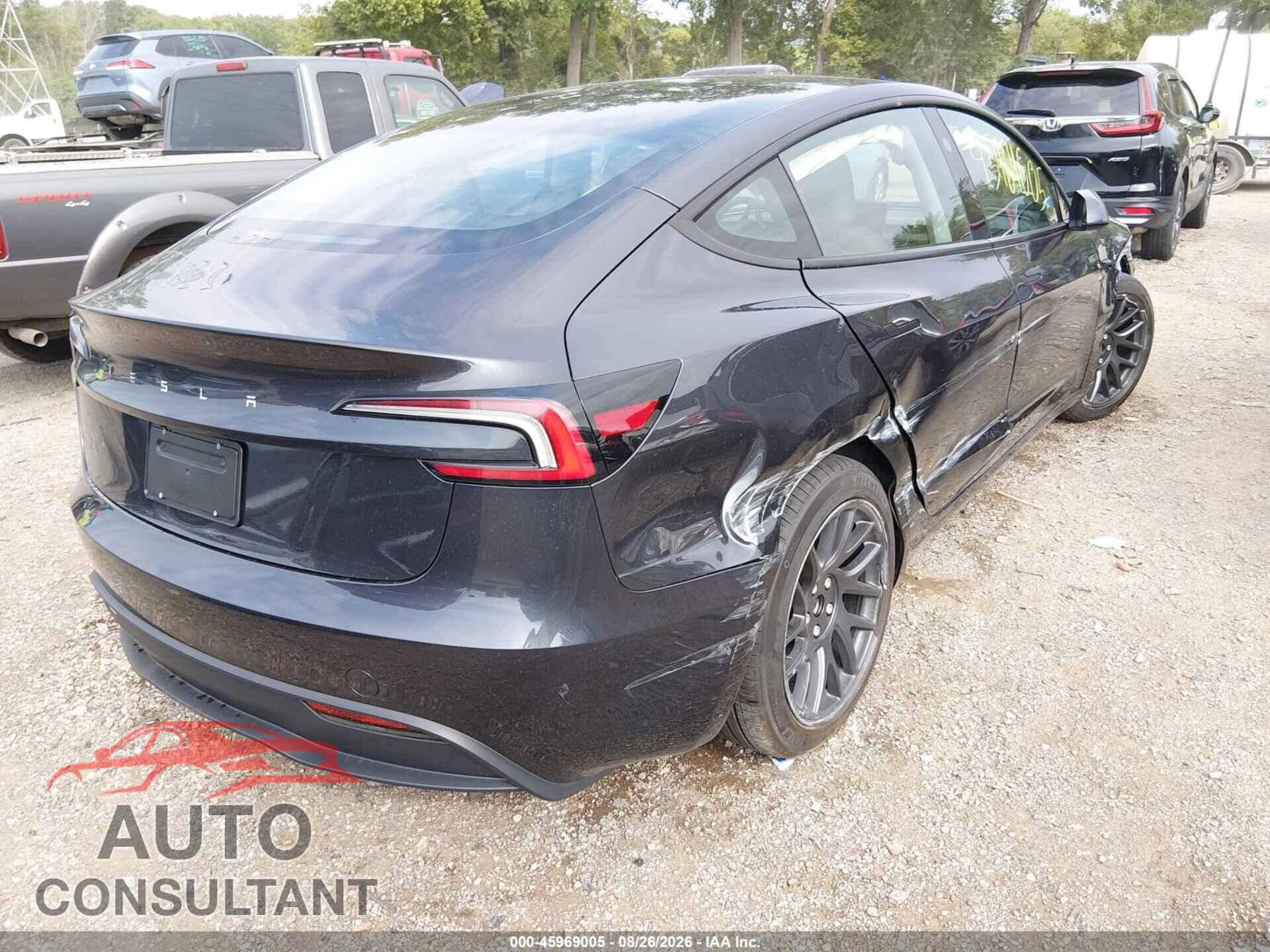 TESLA MODEL 3 2025 - 5YJ3E1EA4SF013599