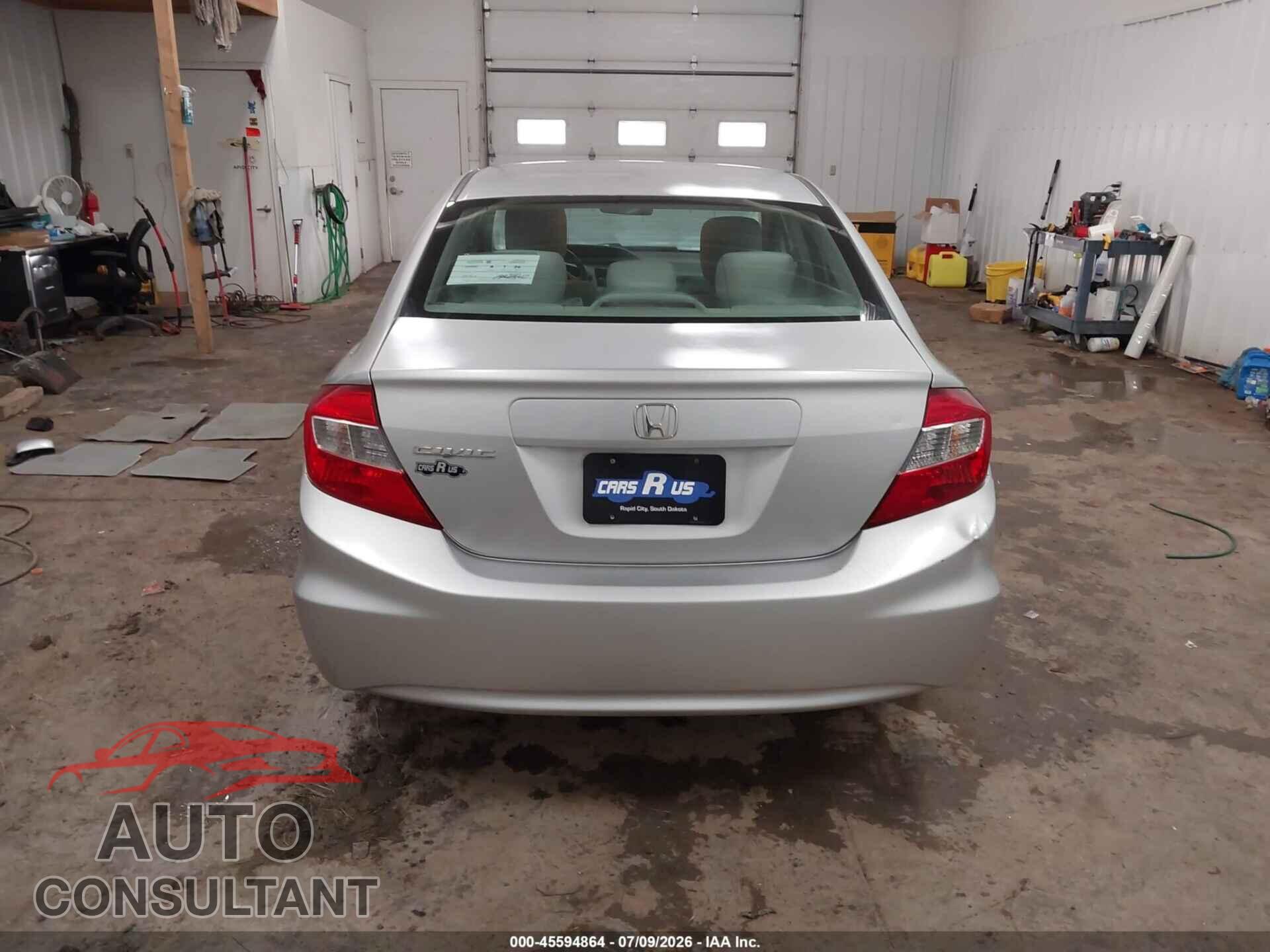 HONDA CIVIC 2012 - 2HGFB2F55CH588983