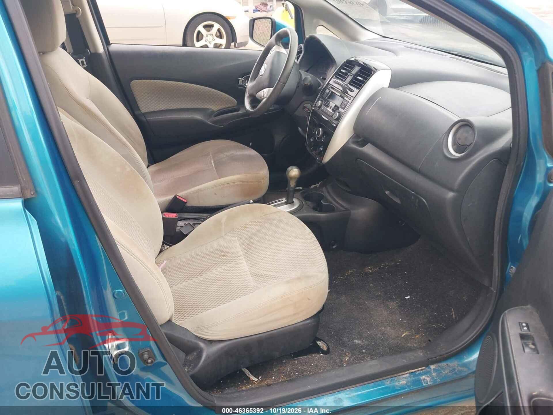 NISSAN VERSA NOTE 2015 - 3N1CE2CP3FL352927
