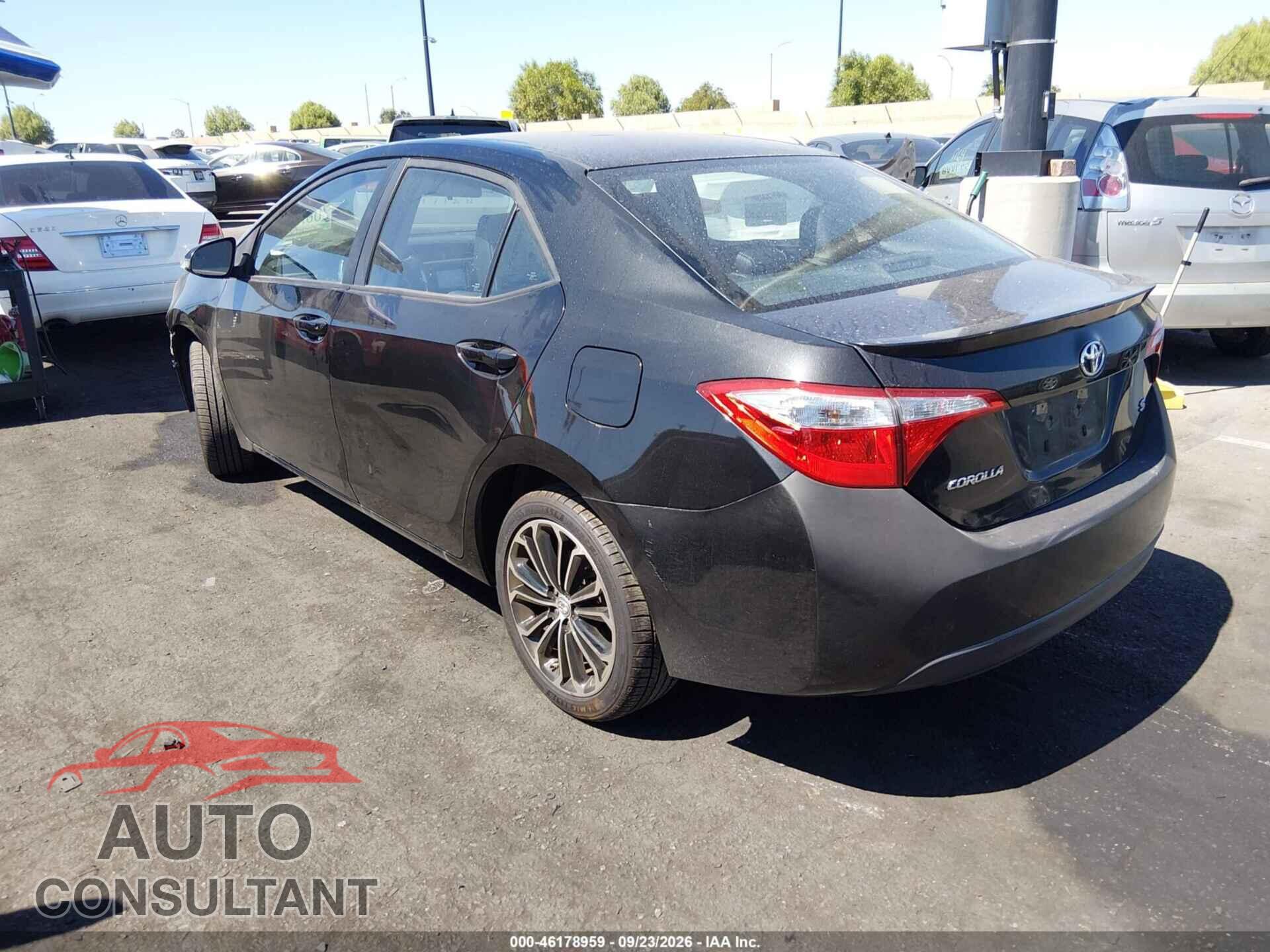 TOYOTA COROLLA 2015 - 5YFBURHE2FP300655
