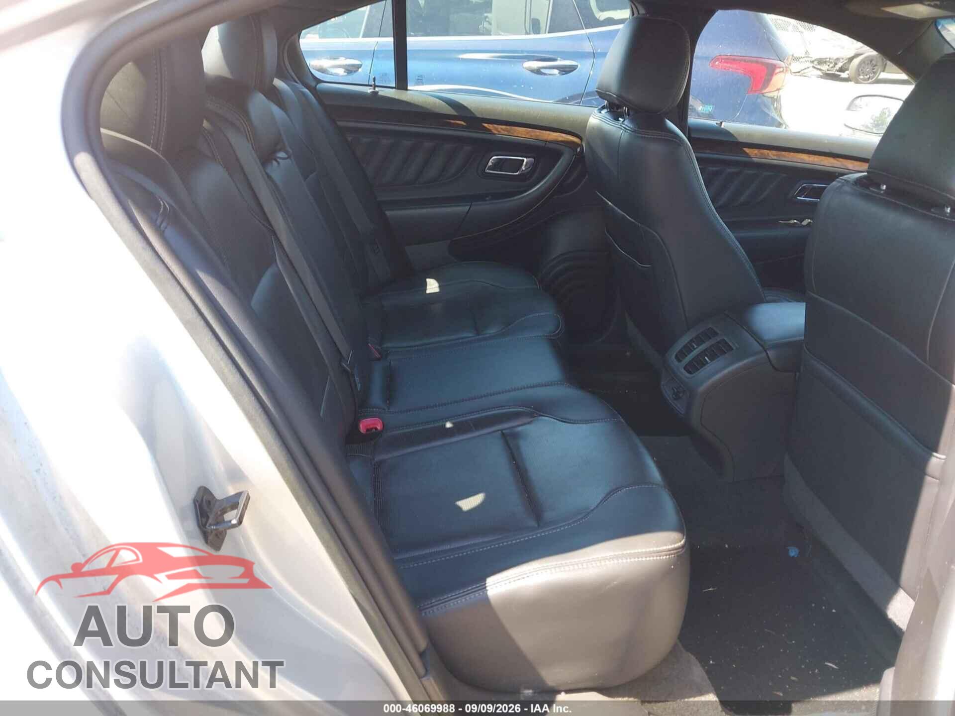 FORD TAURUS 2013 - 1FAHP2F89DG114685