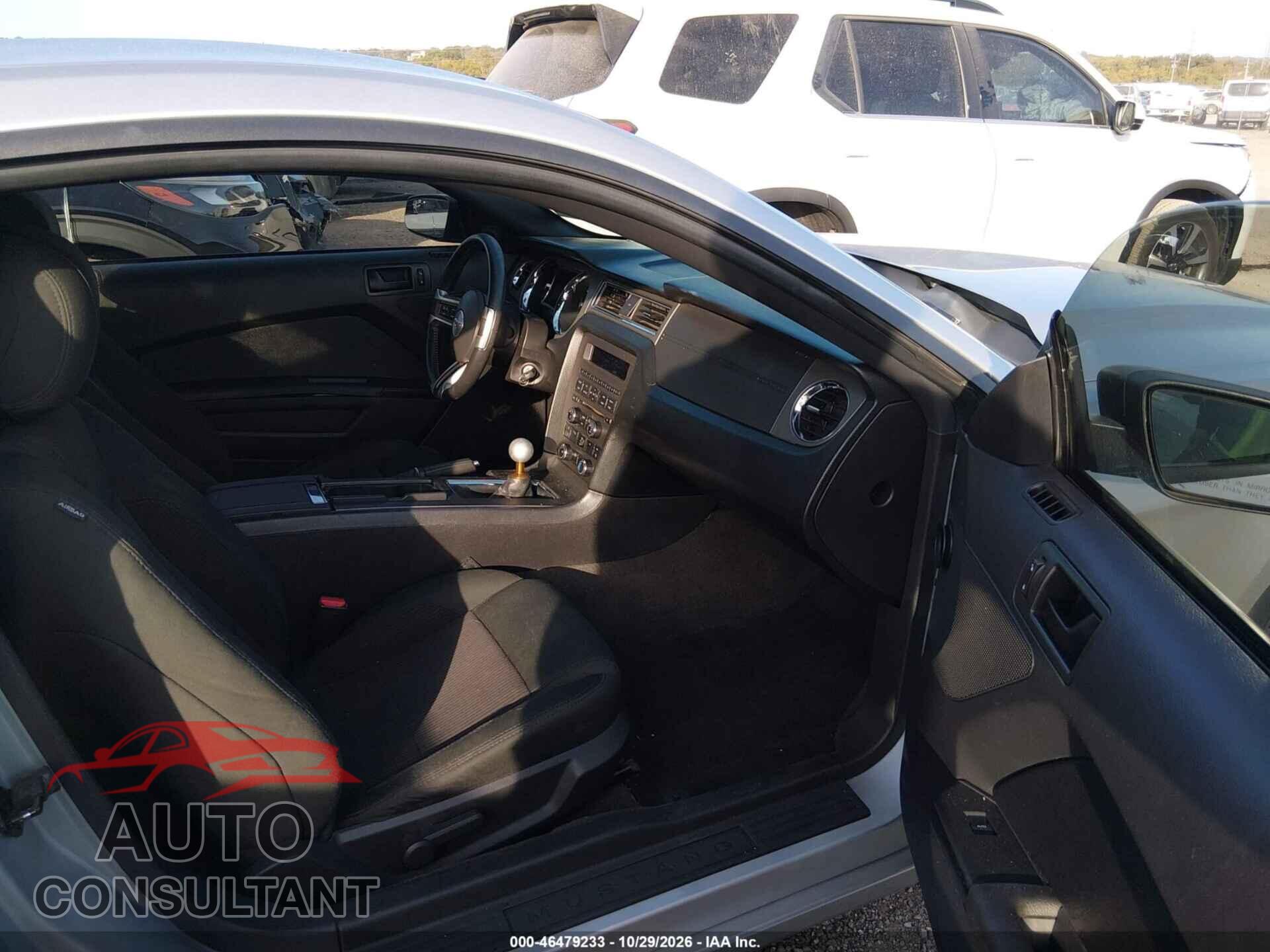 FORD MUSTANG 2014 - 1ZVBP8AM1E5287781