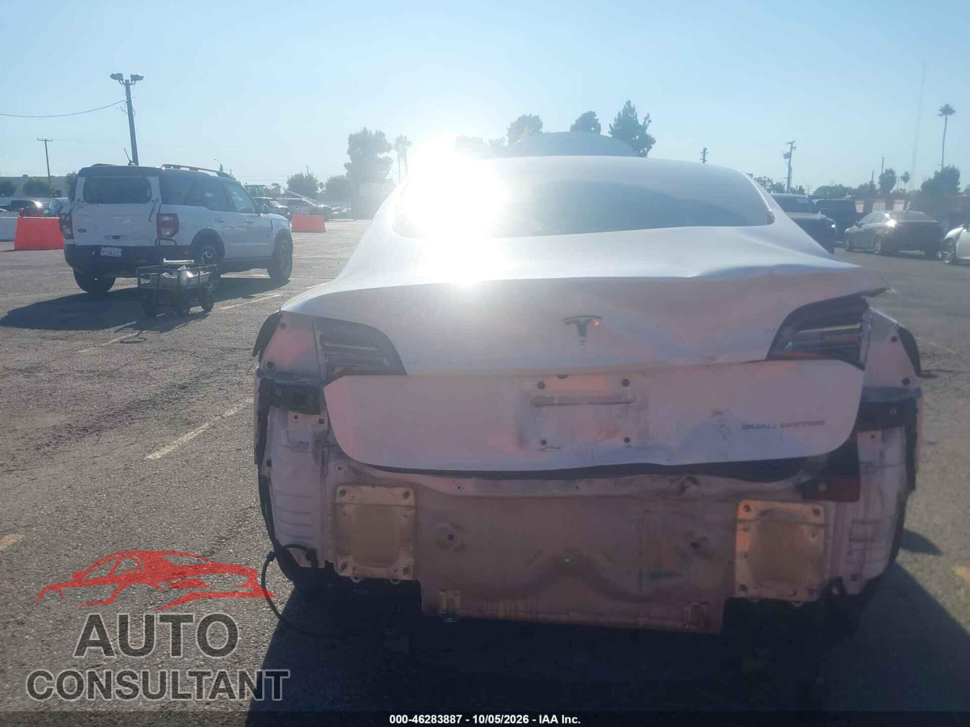 TESLA MODEL 3 2018 - 5YJ3E1EB1JF112193