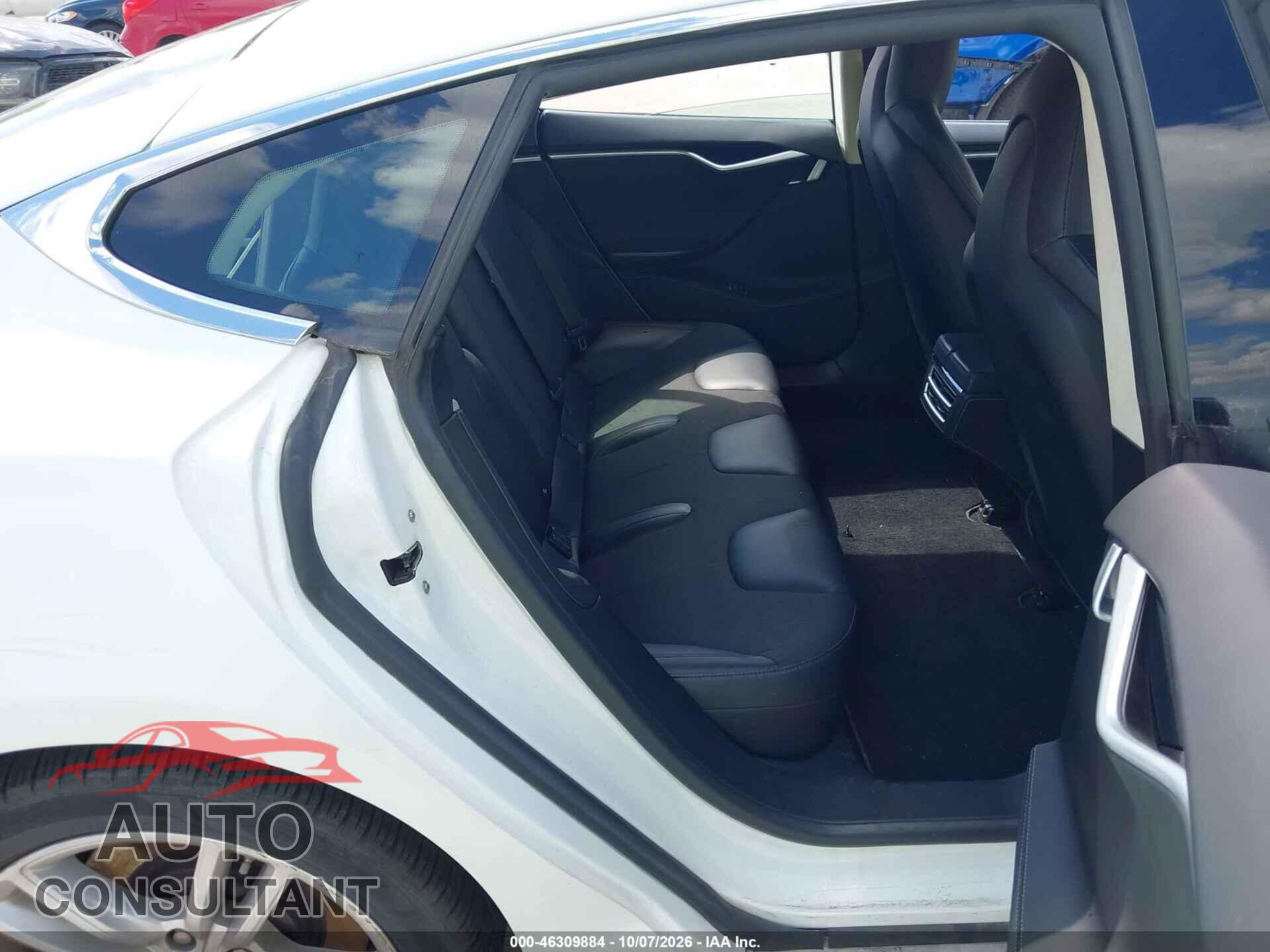 TESLA MODEL S 2015 - 5YJSA1E29FF119729
