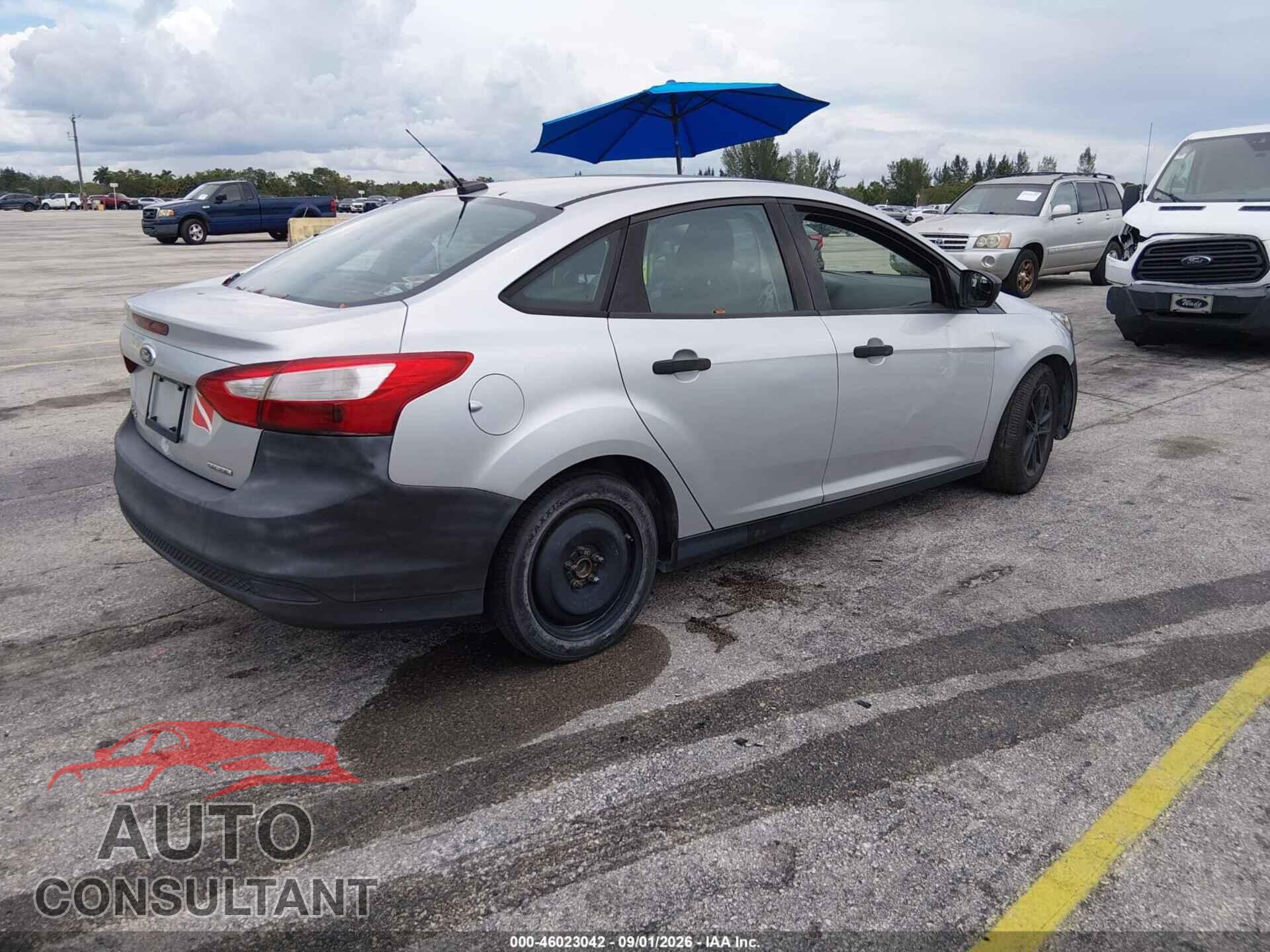 FORD FOCUS 2012 - 1FAHP3E23CL473796