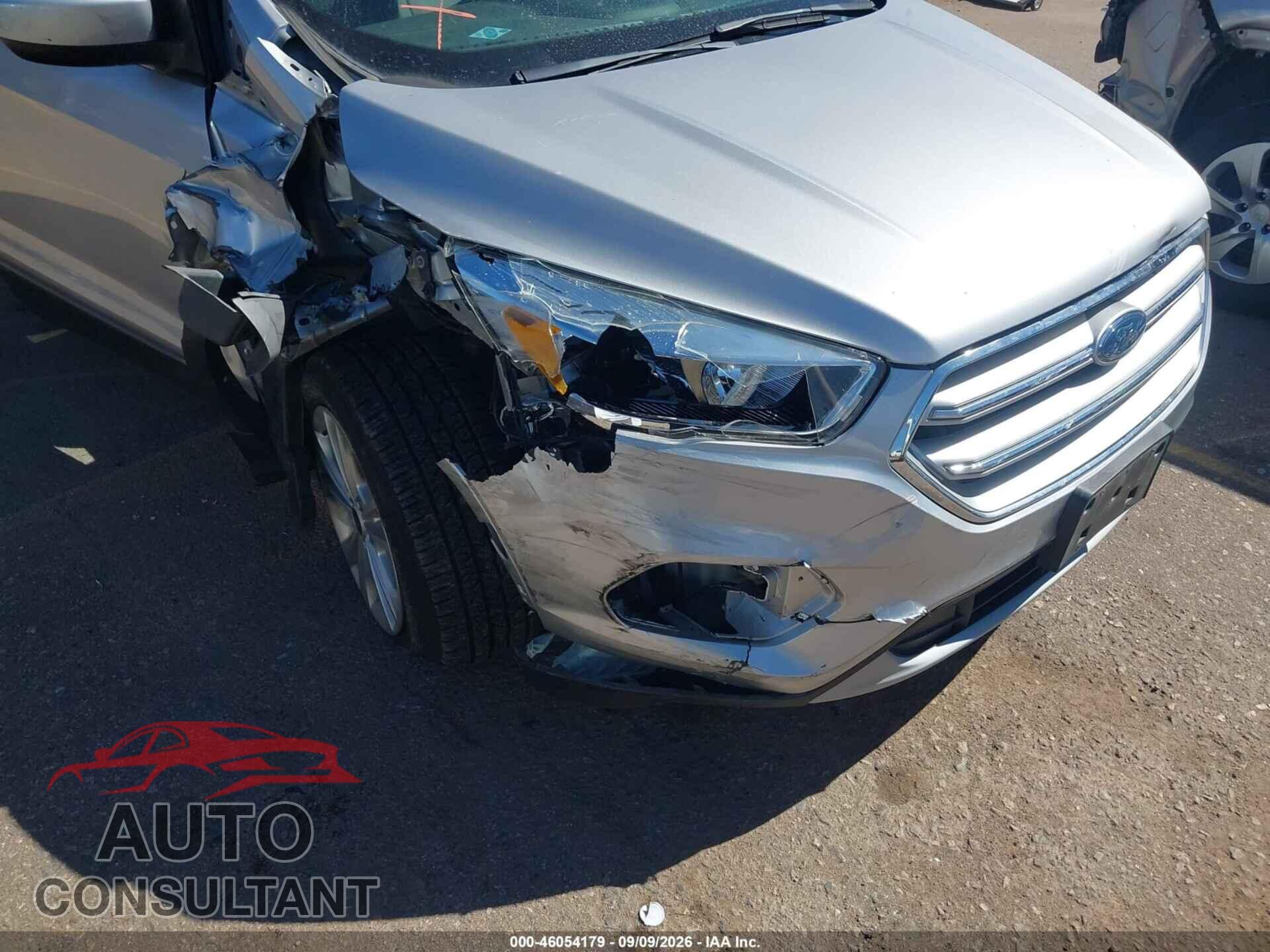 FORD ESCAPE 2018 - 1FMCU9GD2JUB40748