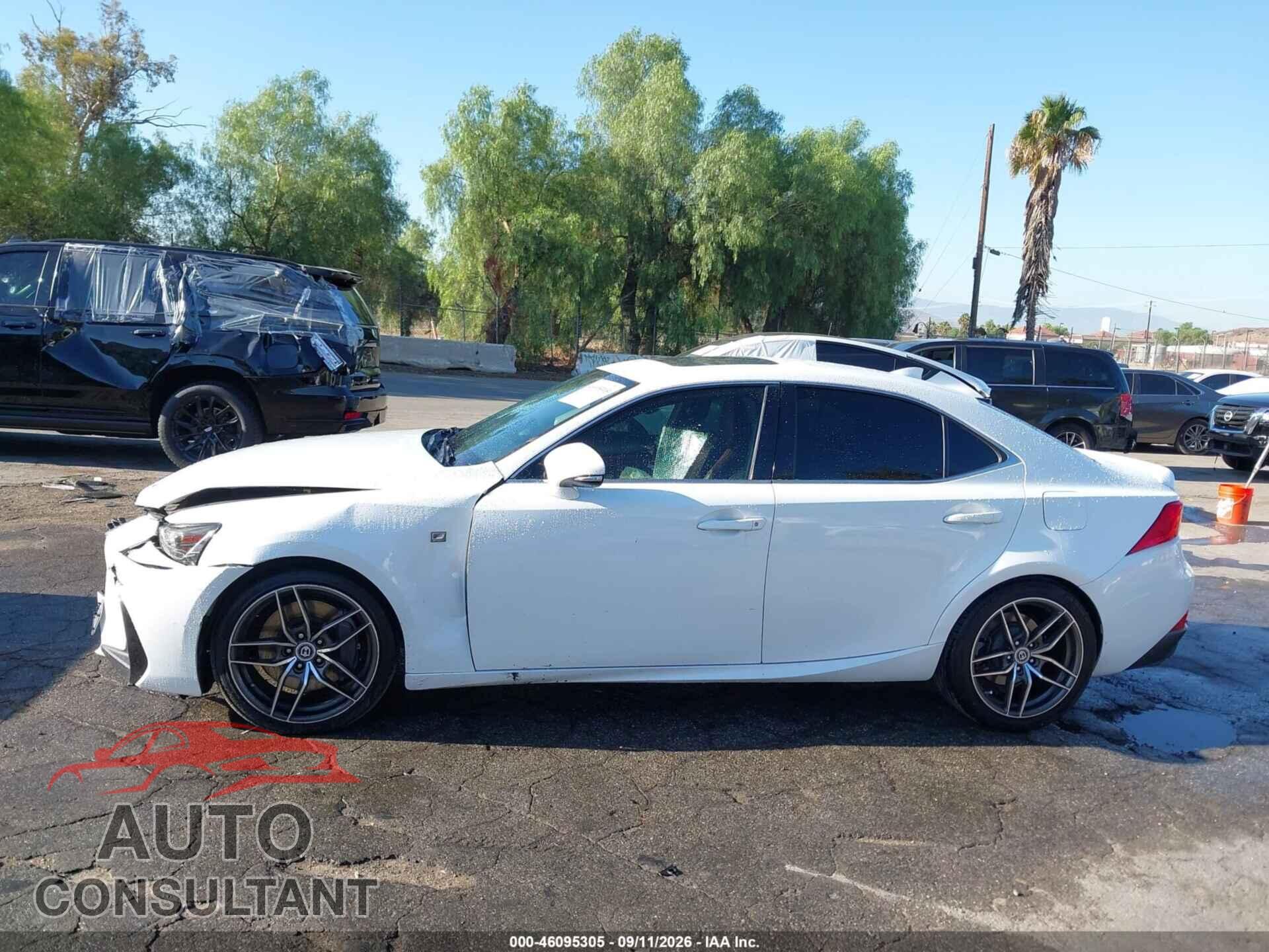 LEXUS IS 200T 2017 - JTHBA1D24H5051263
