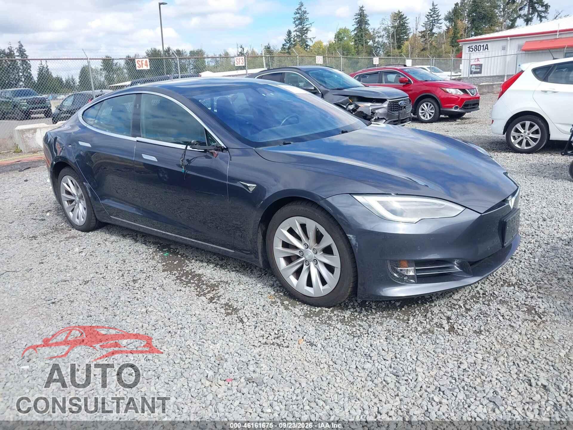 TESLA MODEL S 2017 - 5YJSA1E23HF201233