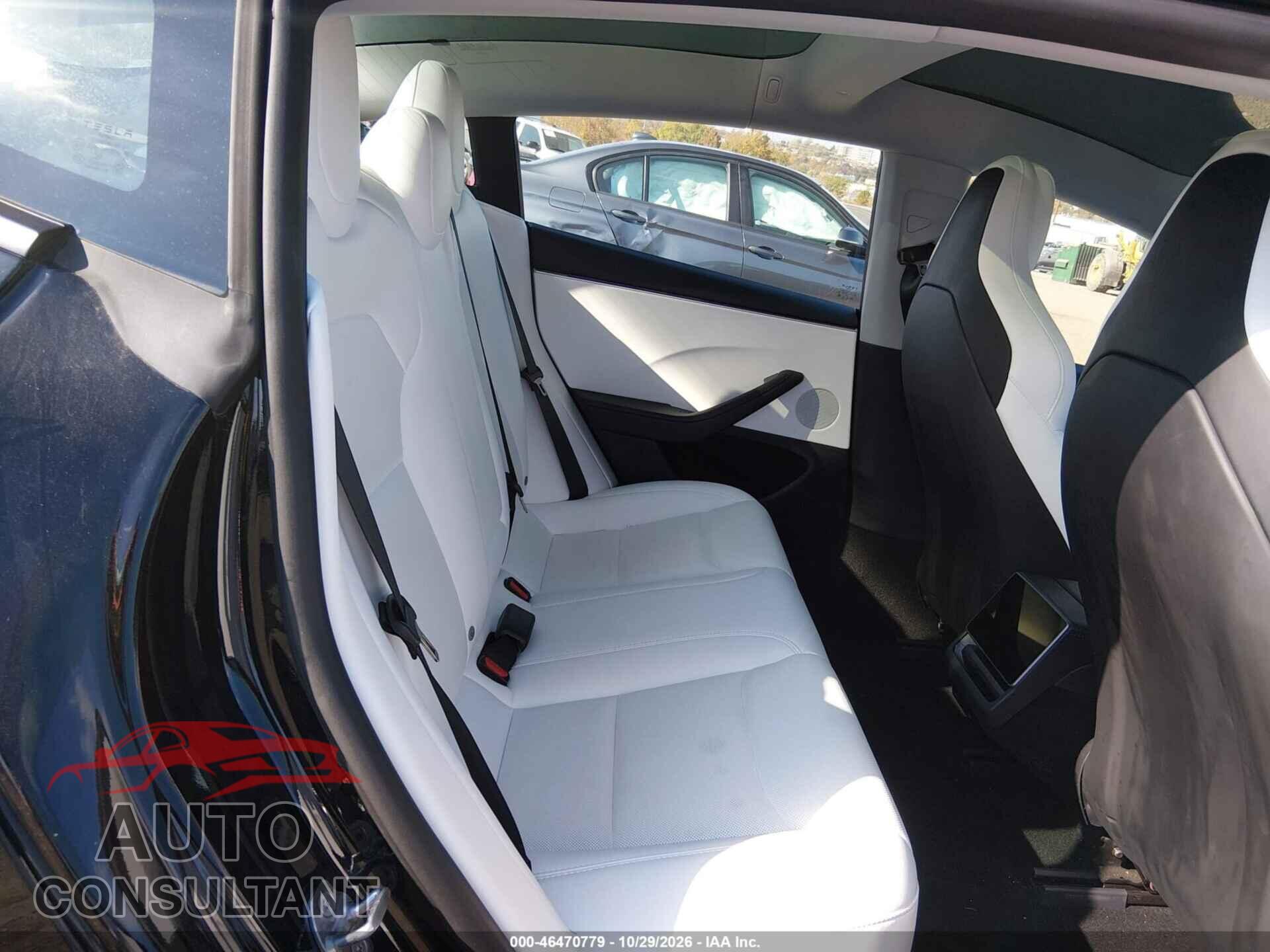 TESLA MODEL 3 2024 - 5YJ3E1ET8RF892553