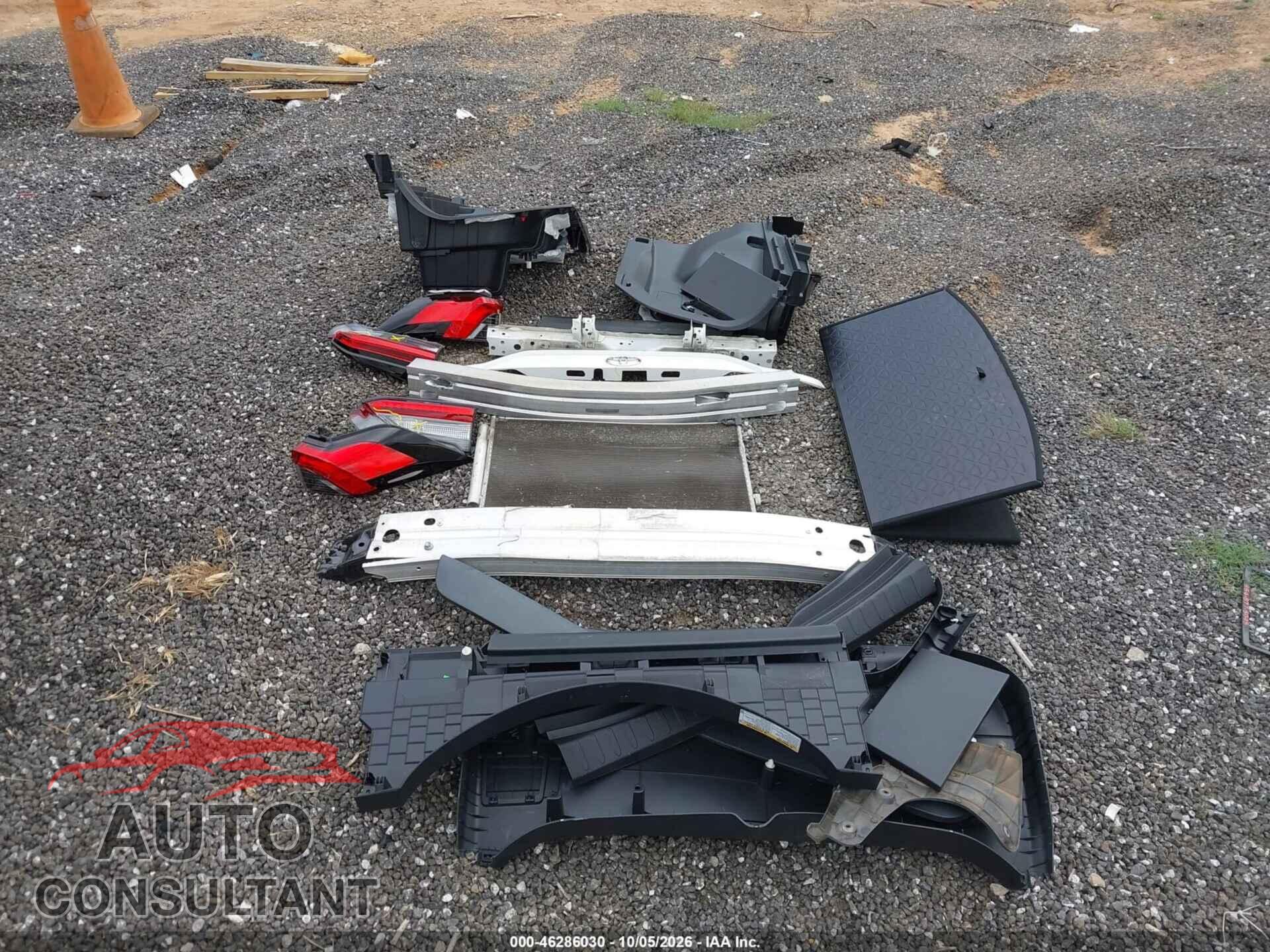 TOYOTA RAV4 2021 - 2T3W1RFVXMC089867