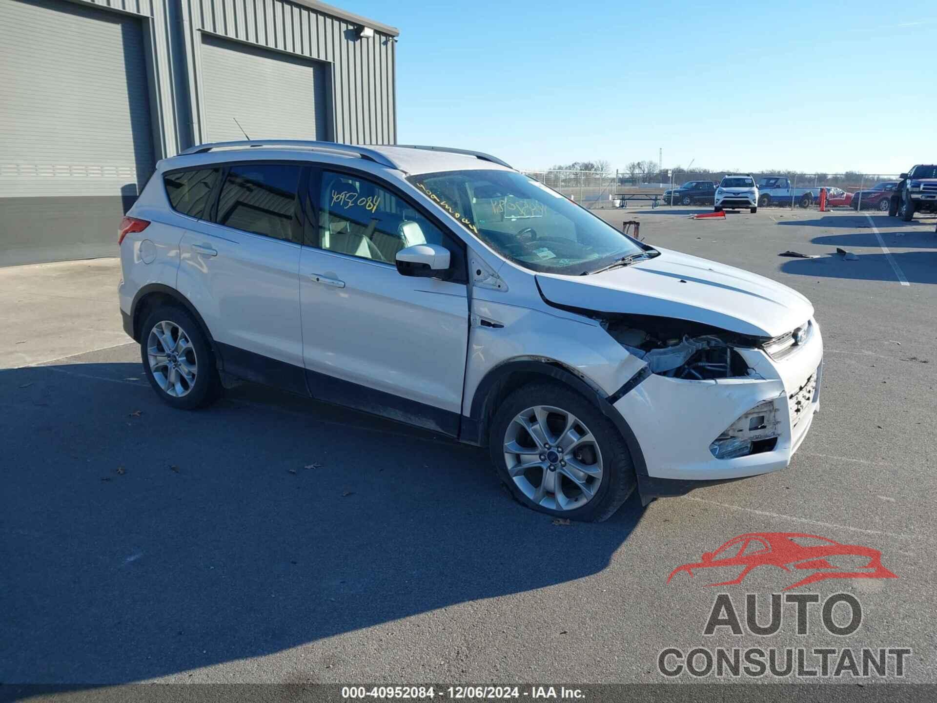 FORD ESCAPE 2016 - 1FMCU9JX3GUC38845