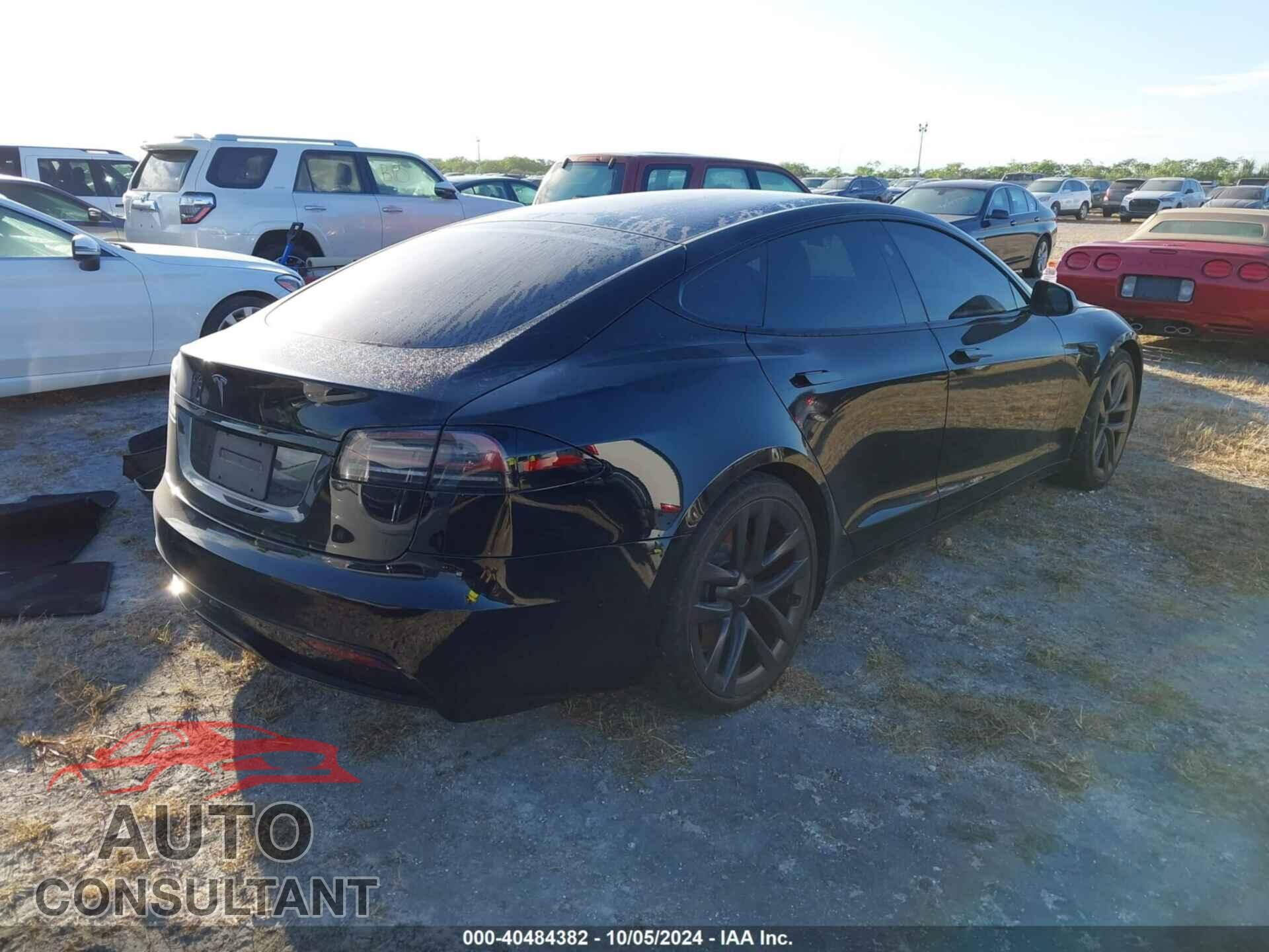 TESLA MODEL S 2022 - 5YJSA1E59NF477115