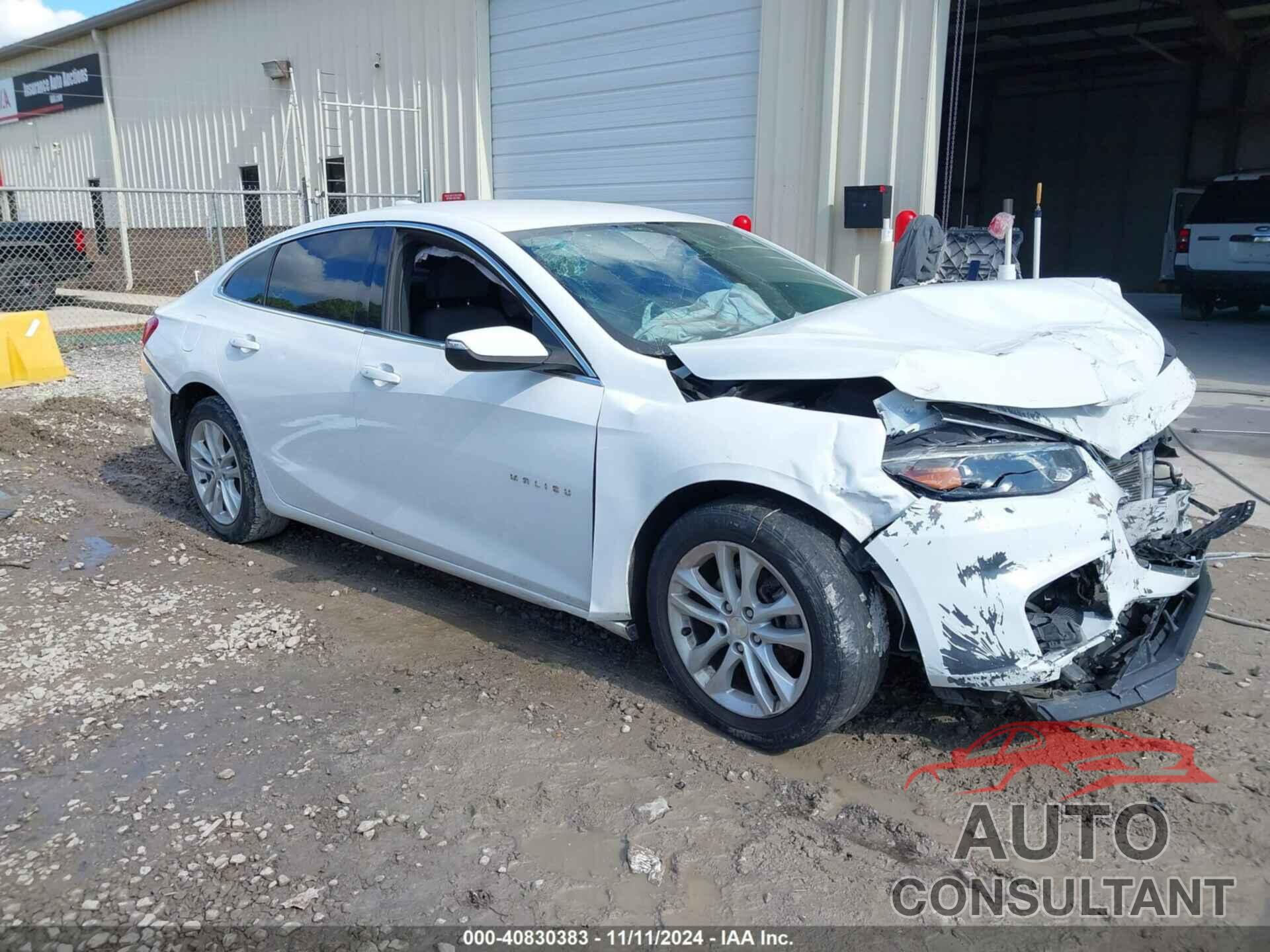 CHEVROLET MALIBU 2018 - 1G1ZD5ST2JF181495