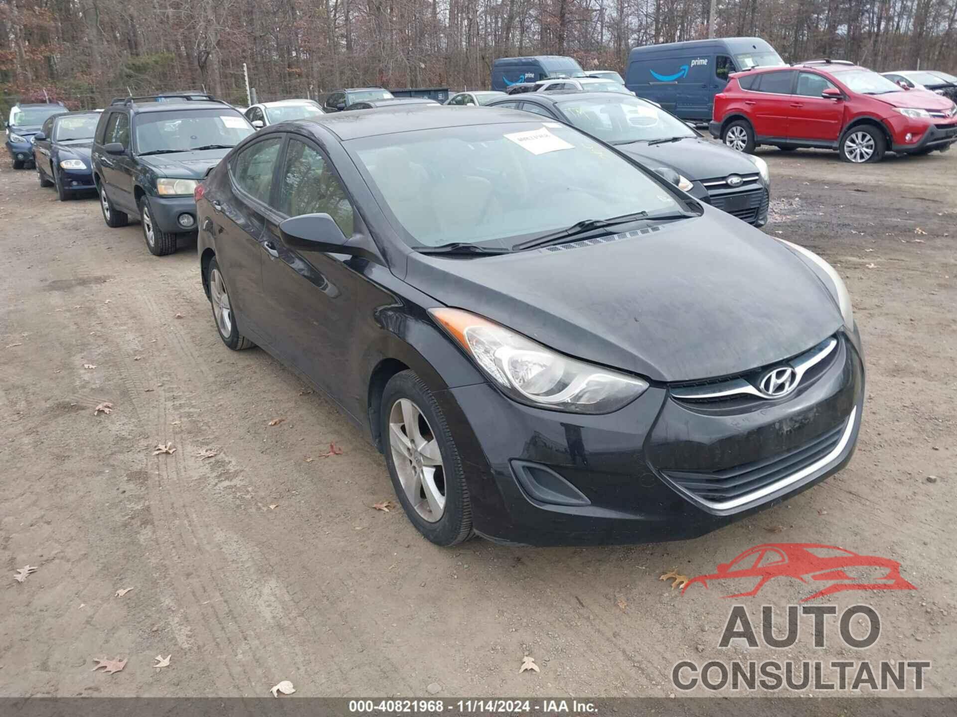 HYUNDAI ELANTRA 2011 - KMHDH4AE3BU090456