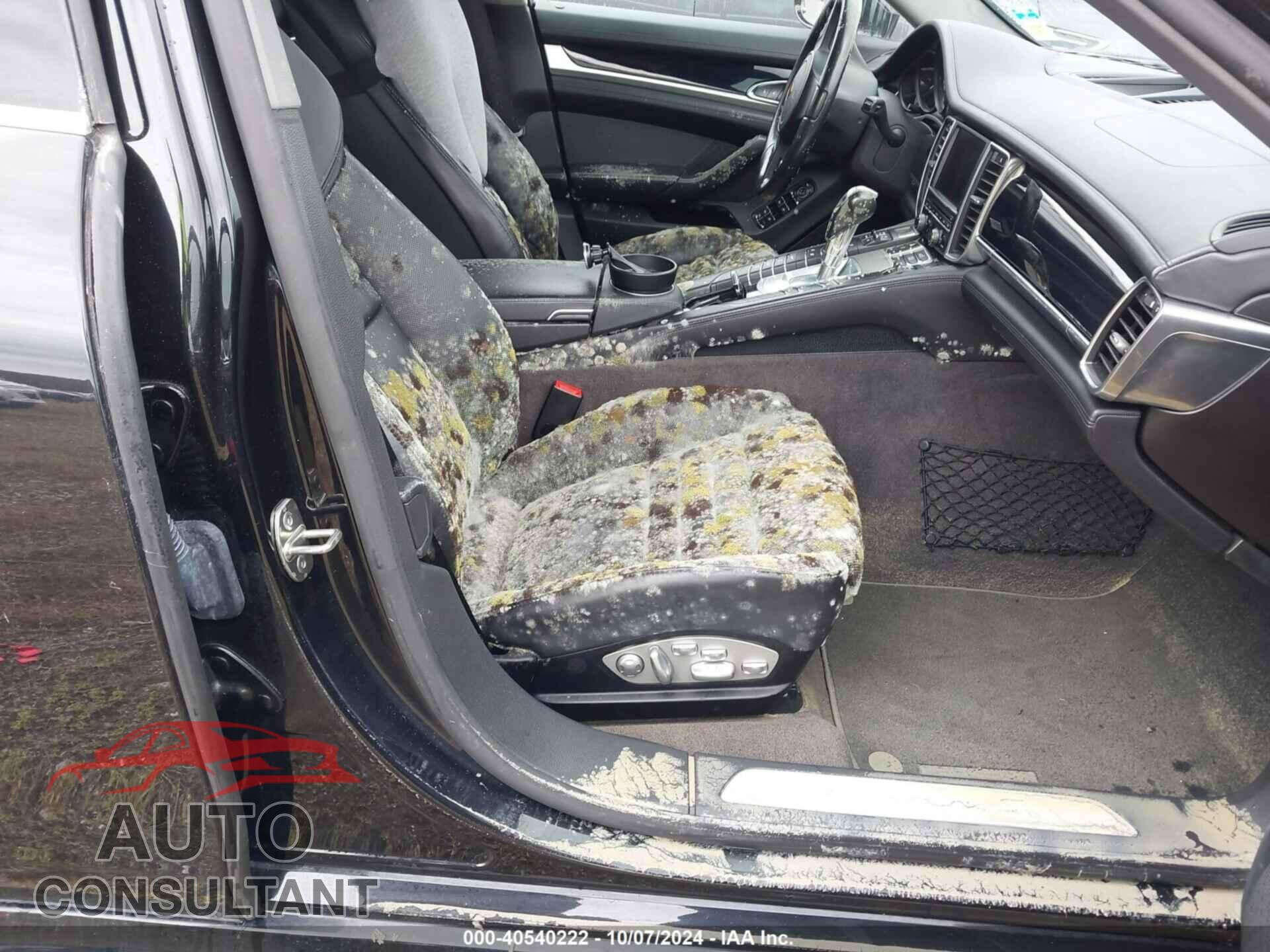 PORSCHE PANAMERA E-HYBRID 2016 - WP0AD2A75GL041135