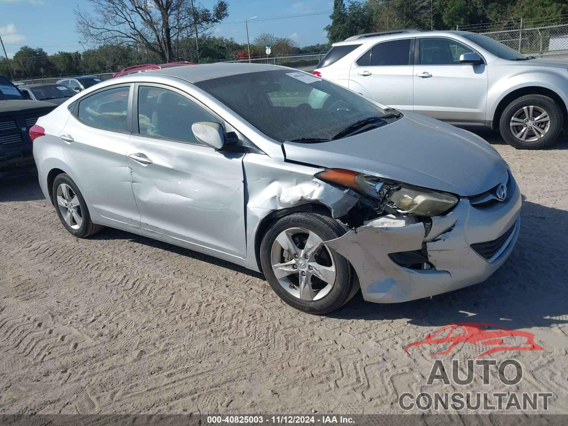 HYUNDAI ELANTRA 2011 - 5NPDH4AE0BH013770