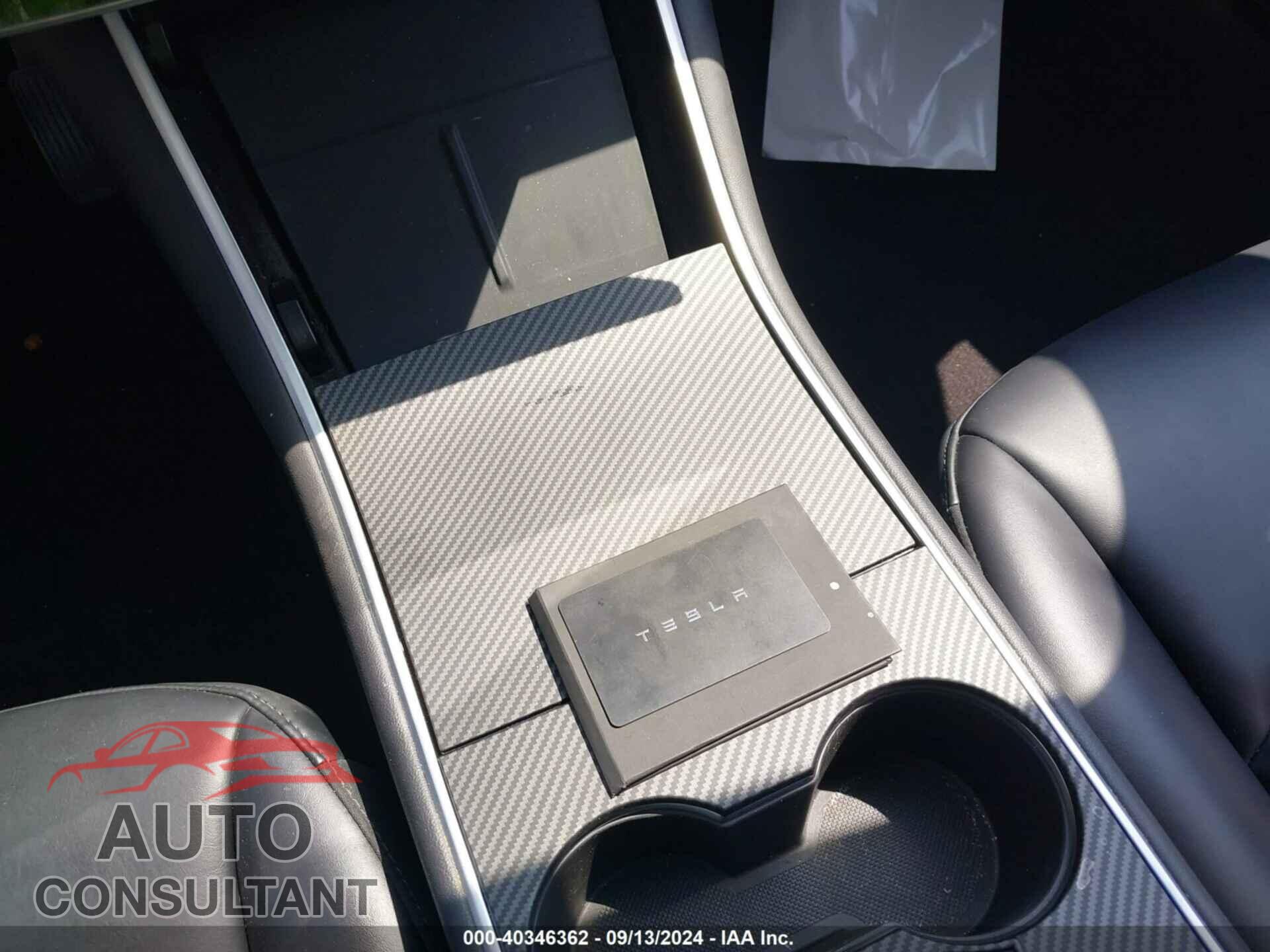 TESLA MODEL 3 2020 - 5YJ3E1EA7LF631498