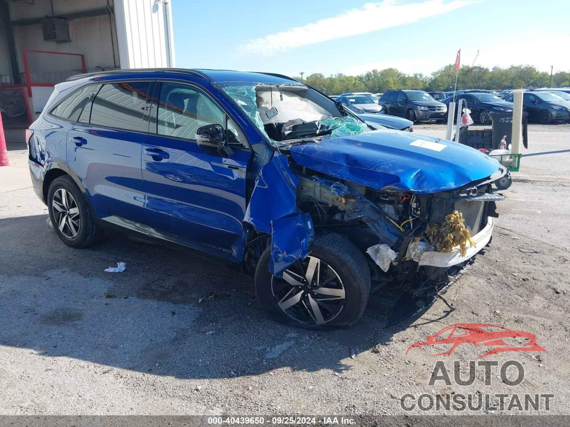 KIA SORENTO 2021 - 5XYRL4LC9MG061018
