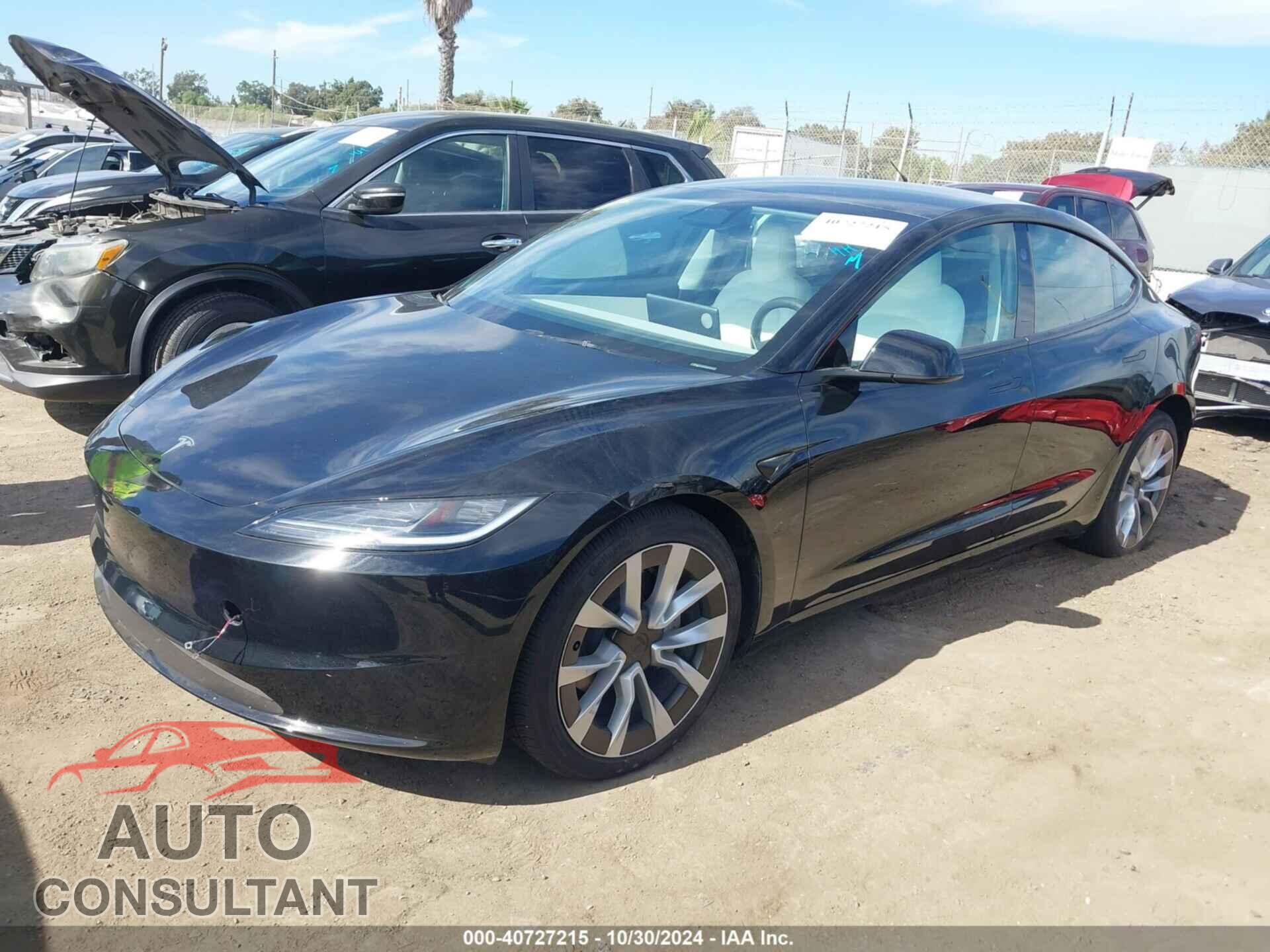 TESLA MODEL 3 2024 - 5YJ3E1EB0RF792938