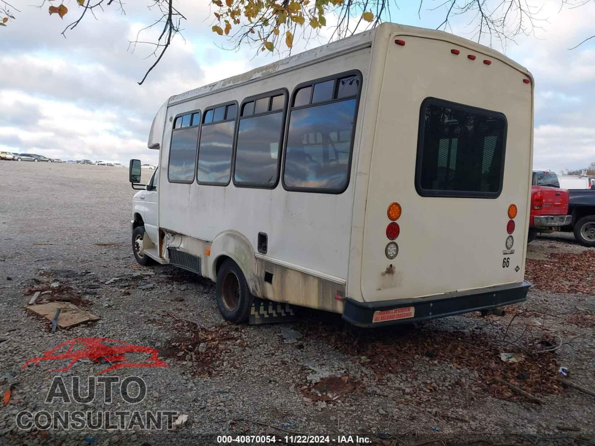 FORD E-450 CUTAWAY 2010 - 1FDFE4FS4ADA02559