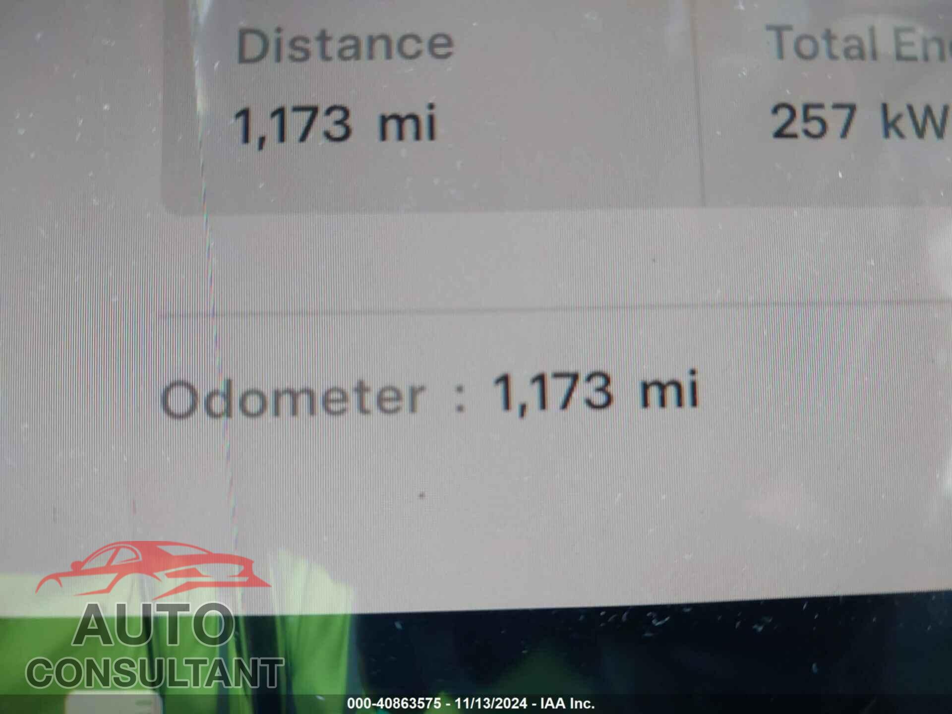 TESLA MODEL 3 2024 - 5YJ3E1EA7RF853483