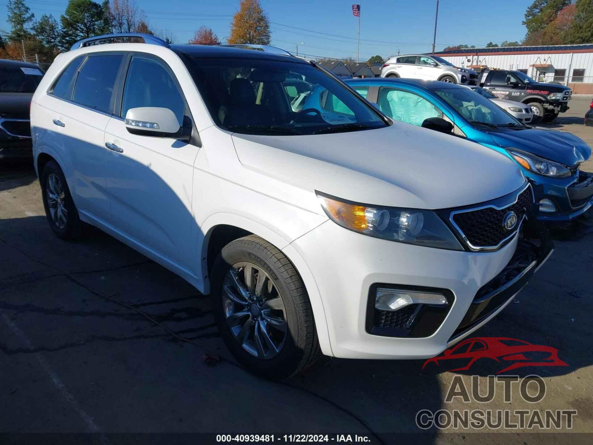 KIA SORENTO 2013 - 5XYKW4A26DG346052