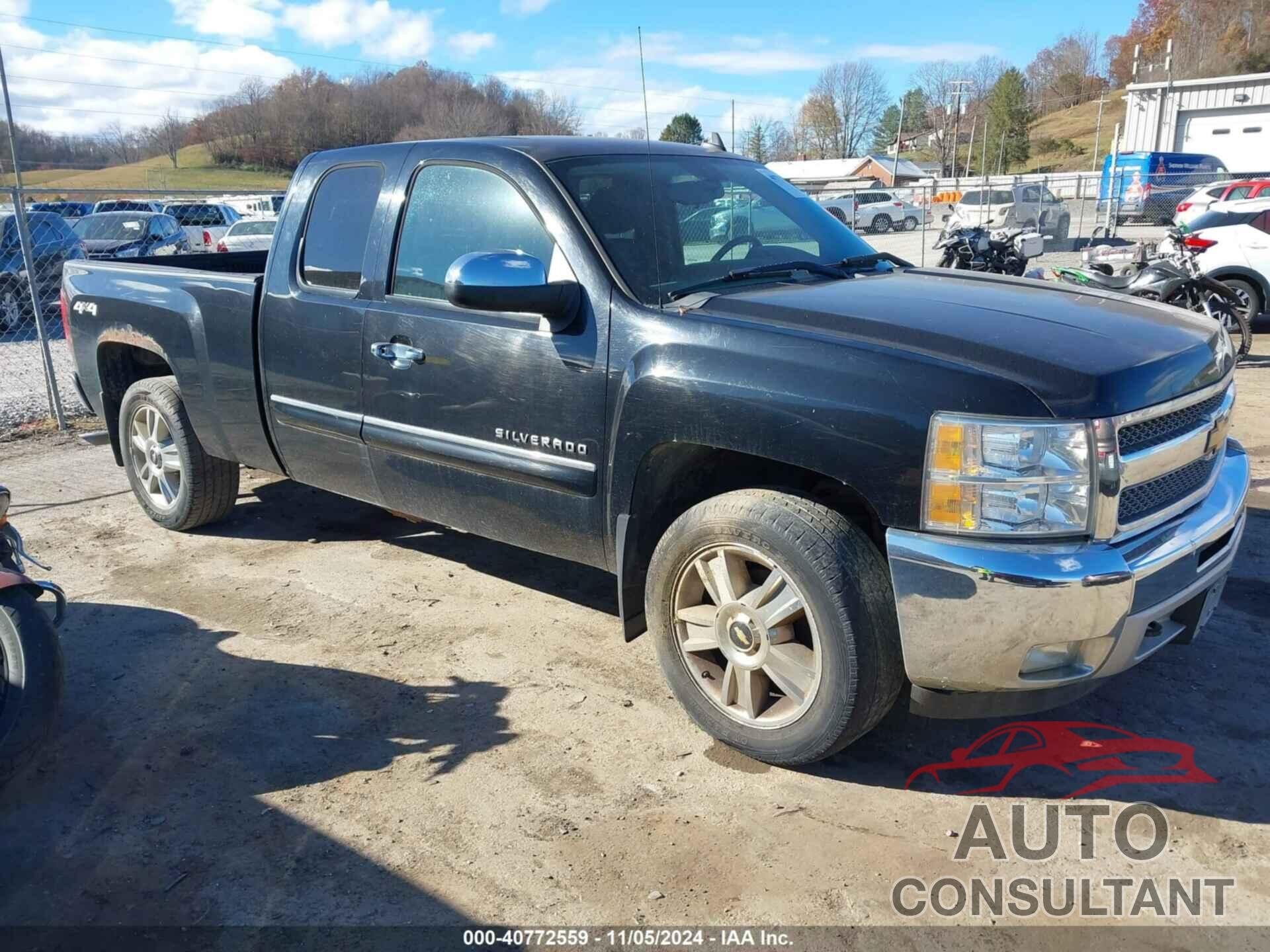 CHEVROLET SILVERADO 1500 2013 - 1GCRKSE77DZ140874