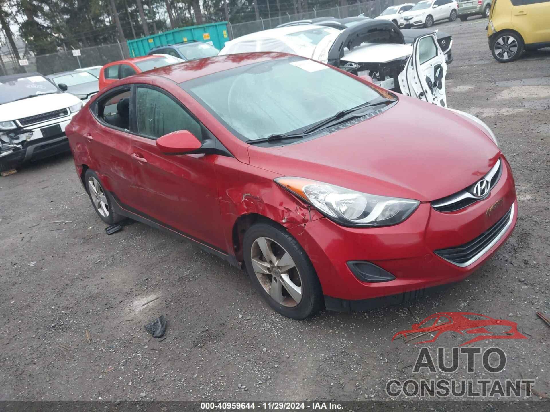 HYUNDAI ELANTRA 2011 - KMHDH4AE7BU099726