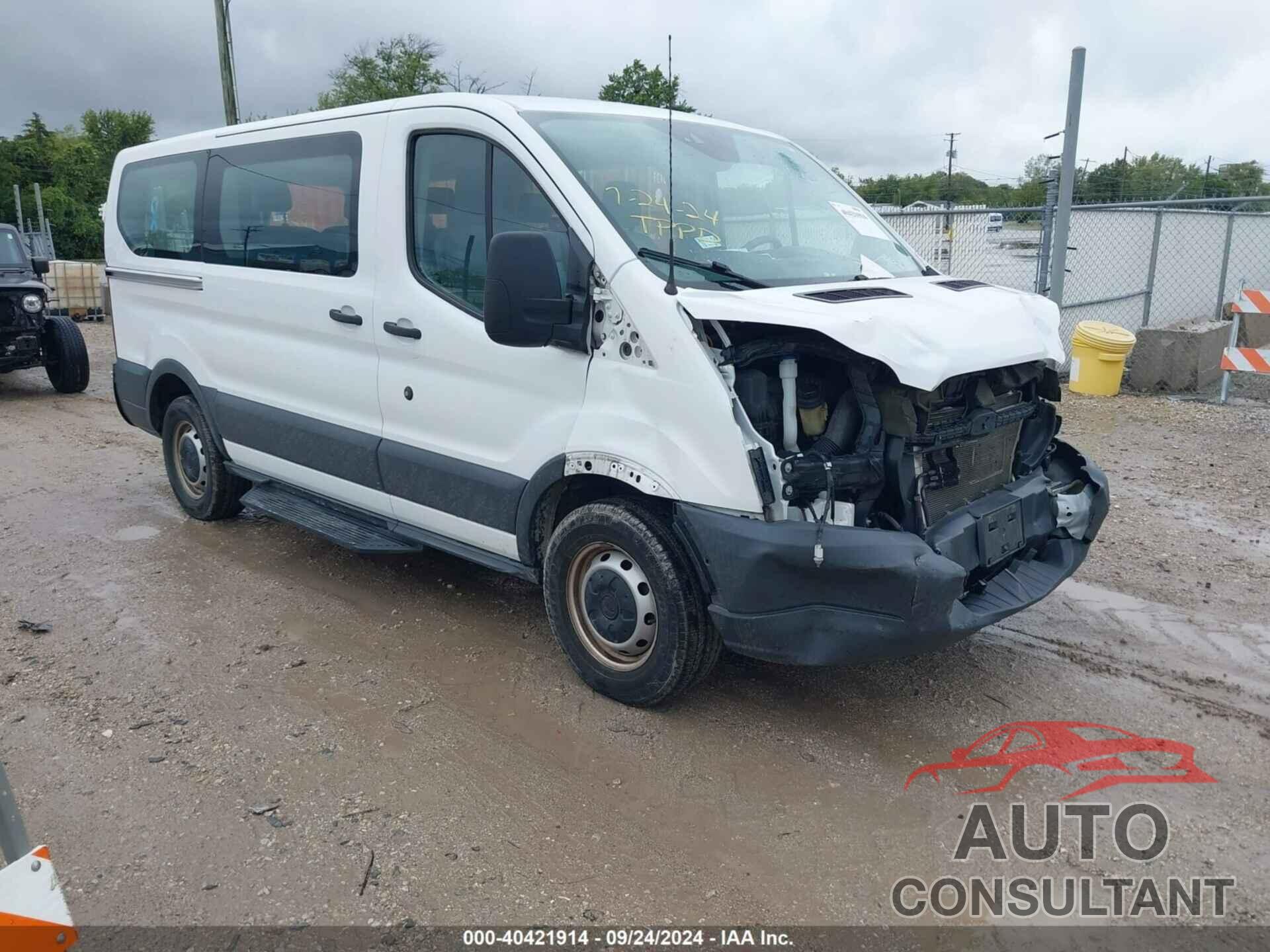 FORD TRANSIT-150 2017 - 1FMZK1YM7HKA11541