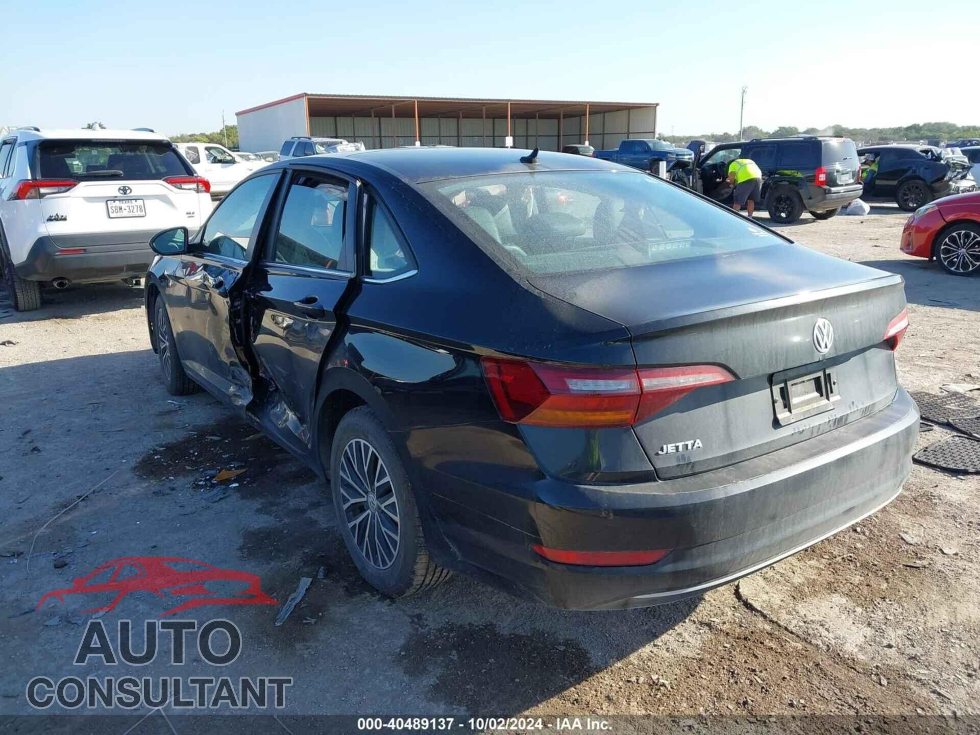 VOLKSWAGEN JETTA 2019 - 3VWC57BUXKM069962