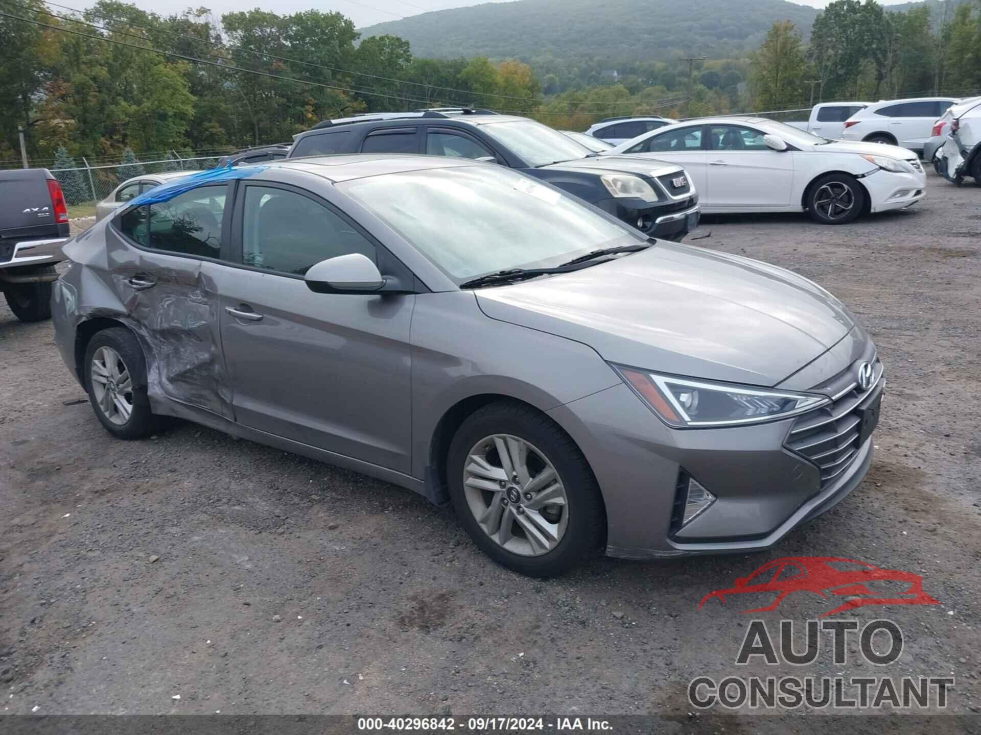 HYUNDAI ELANTRA 2020 - KMHD84LF0LU079860