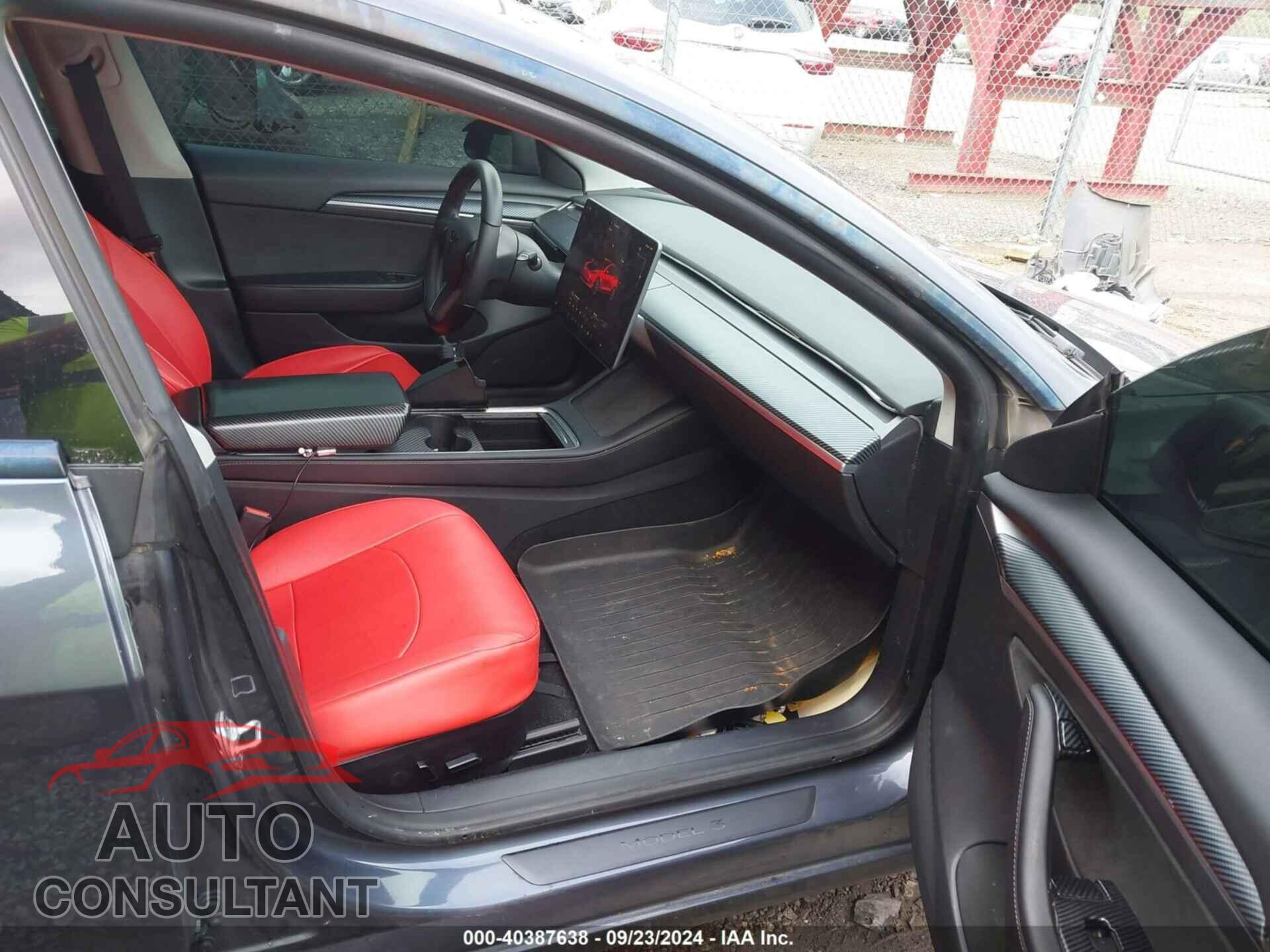 TESLA MODEL 3 2022 - 5YJ3E1EB1NF211005