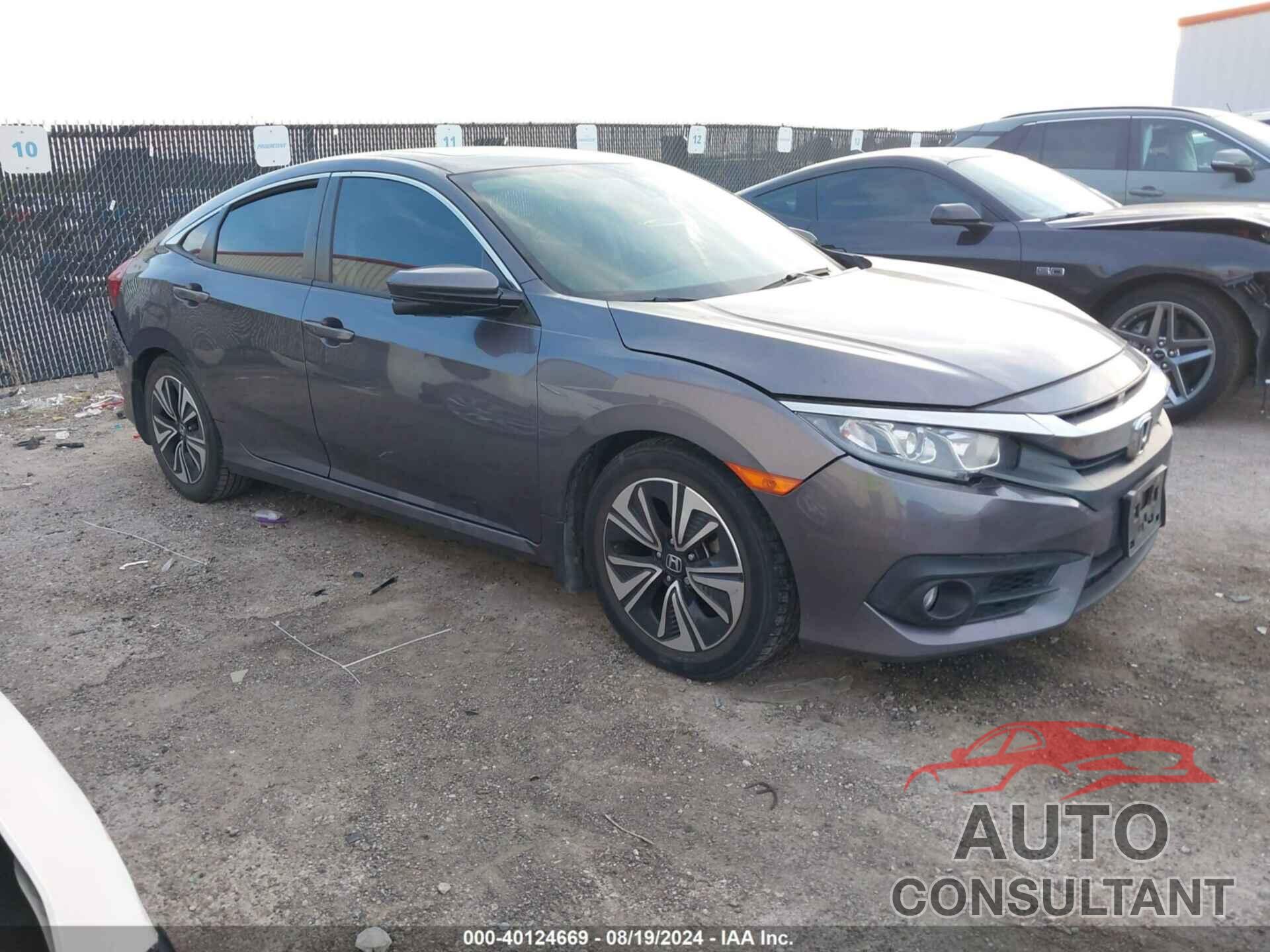 HONDA CIVIC 2017 - 19XFC1F73HE025246
