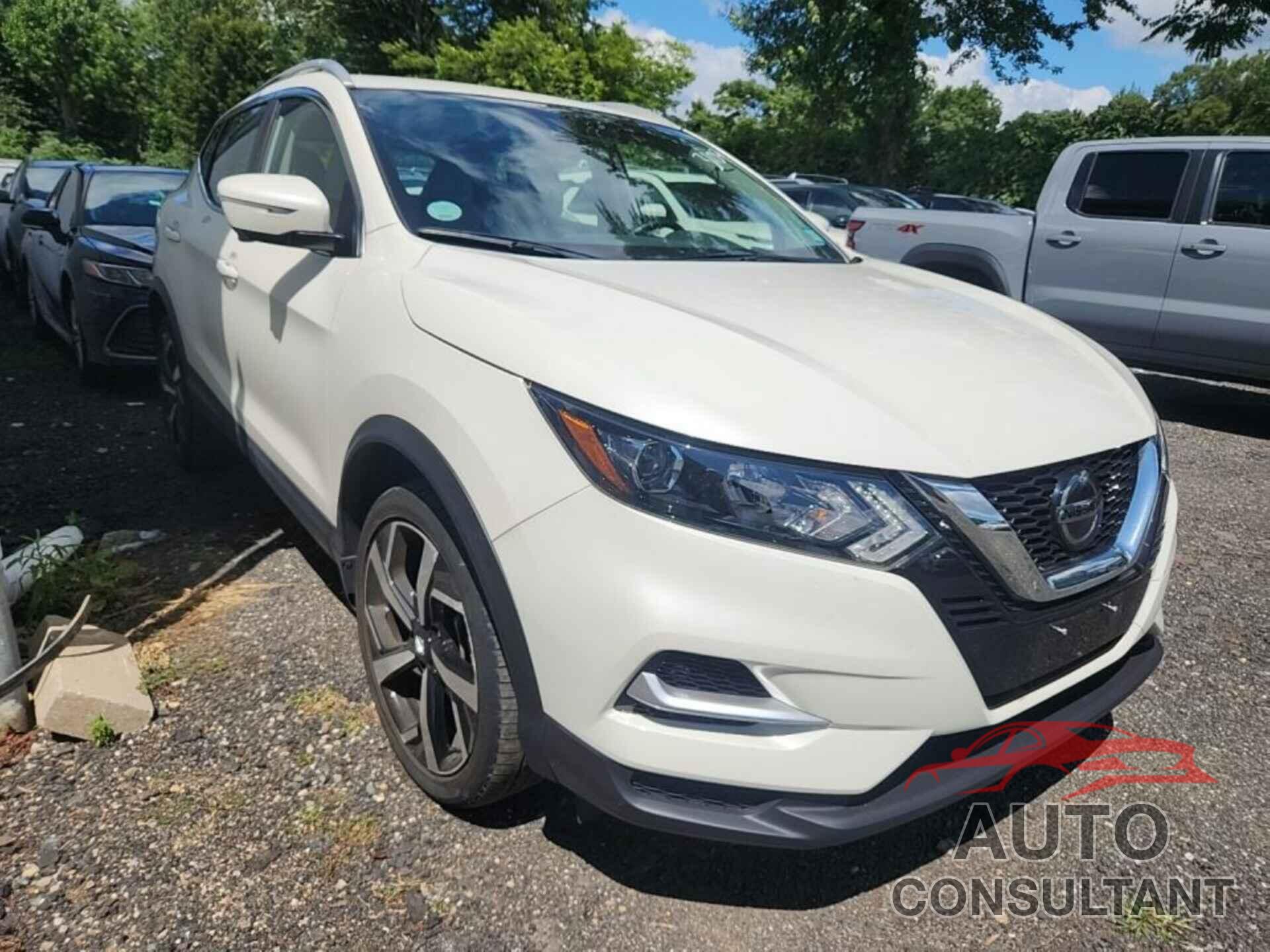 NISSAN ROGUE SPORT 2022 - JN1BJ1CW3NW493109