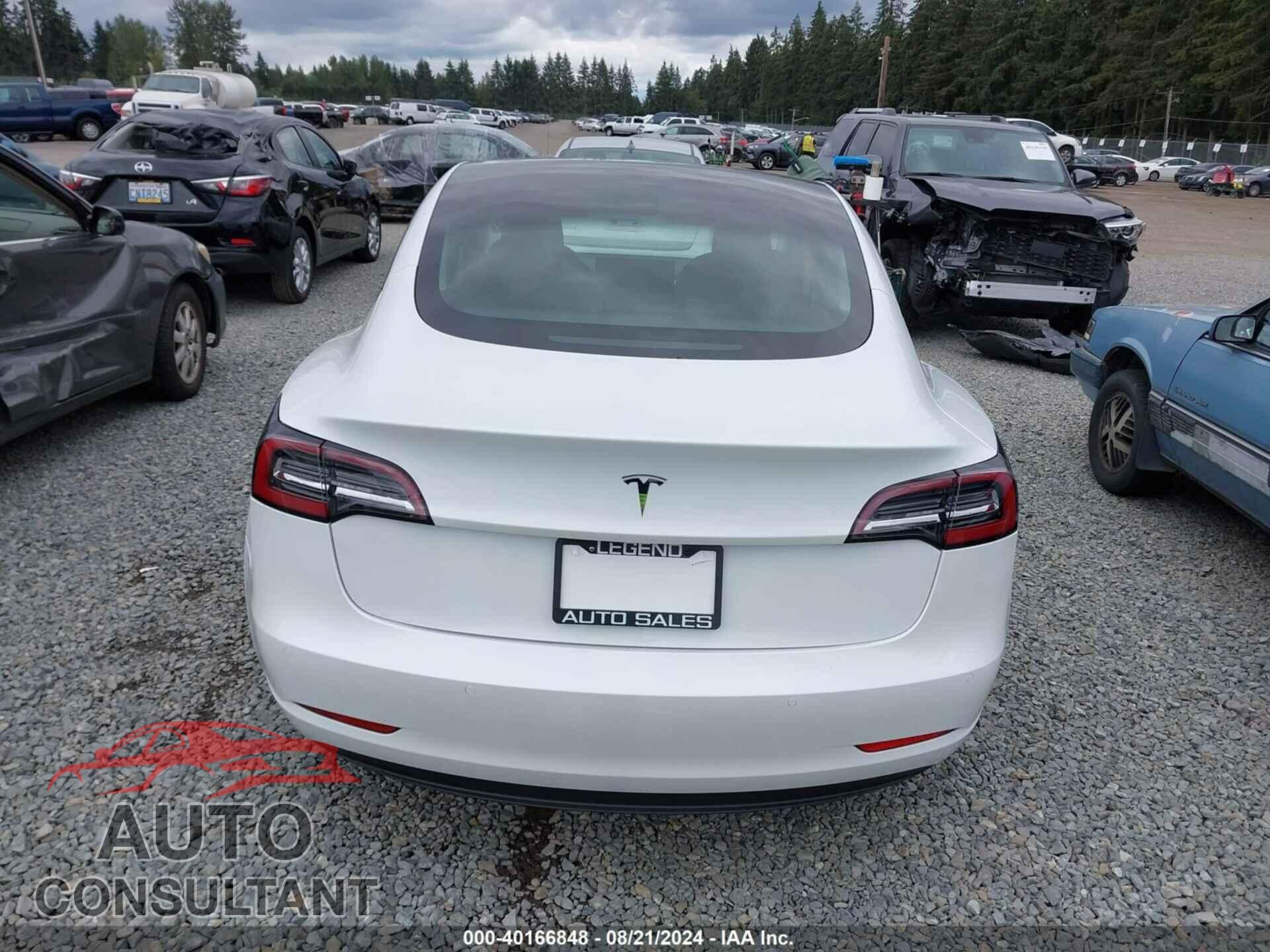 TESLA MODEL 3 2021 - 5YJ3E1EA0MF929831
