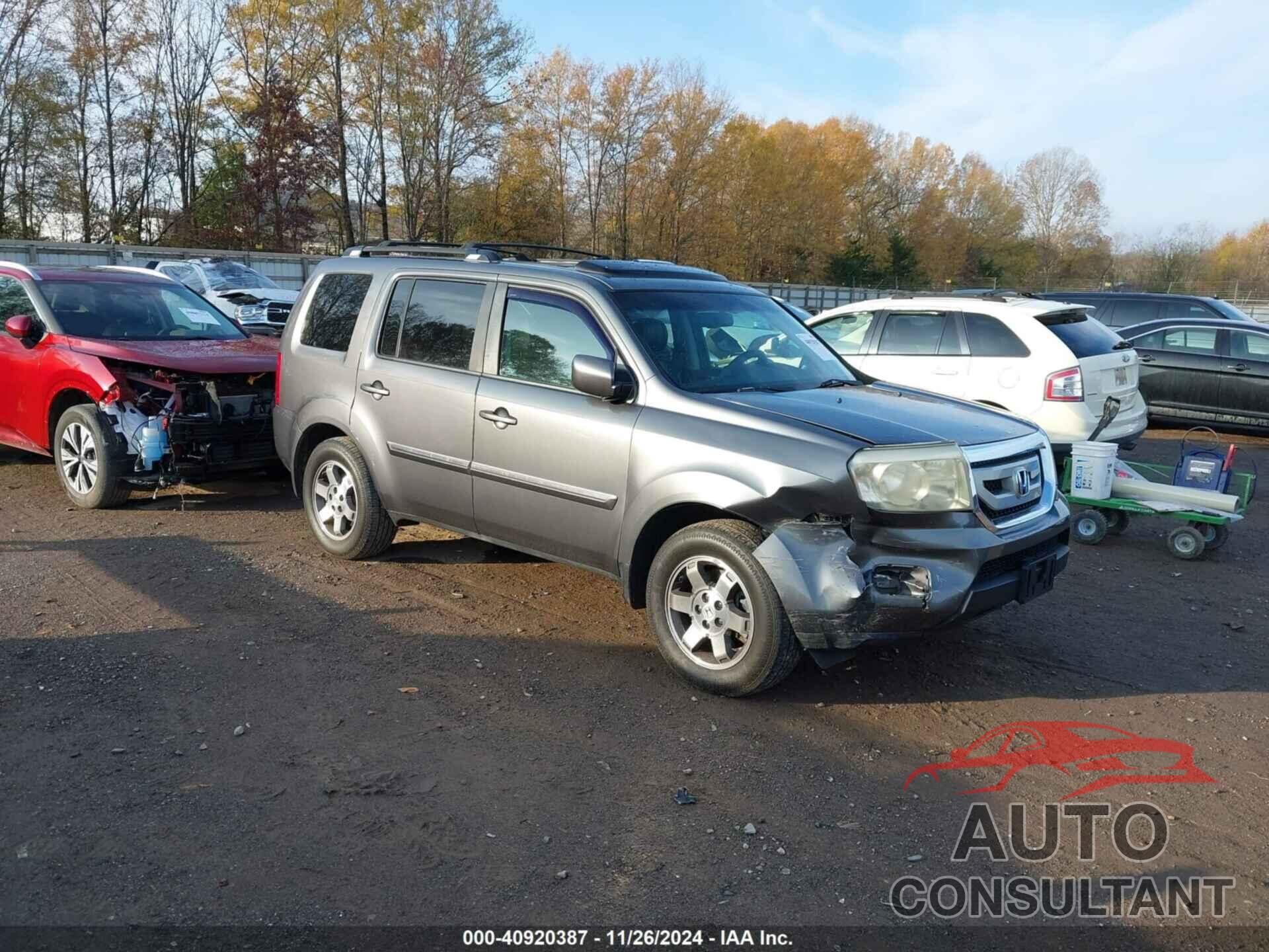 HONDA PILOT 2011 - 5FNYF4H97BB086102