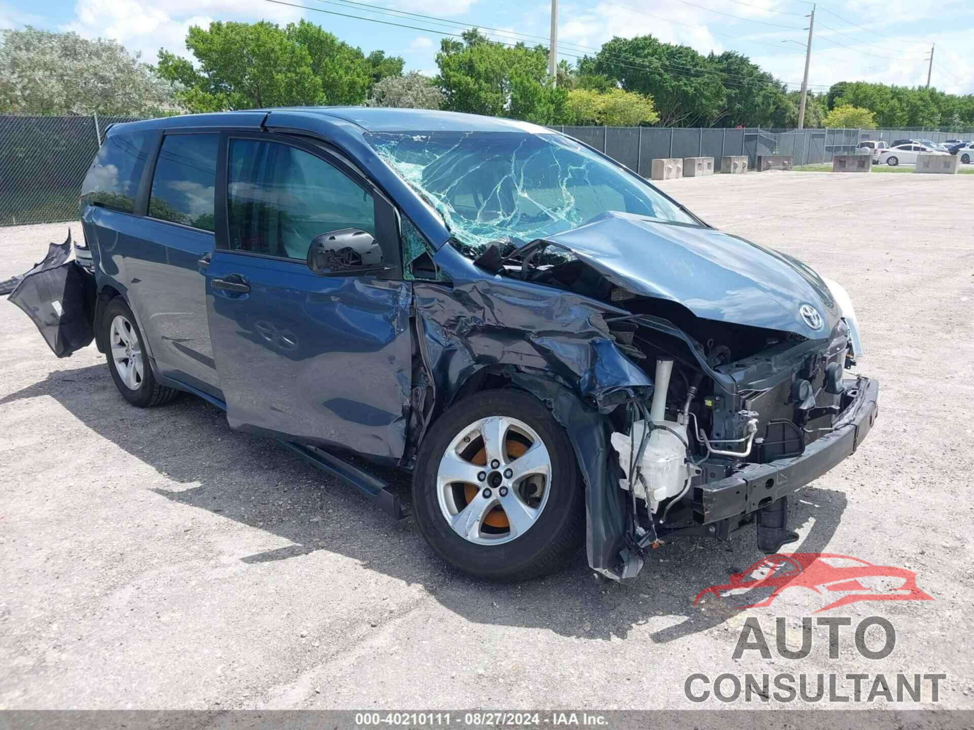 TOYOTA SIENNA 2017 - 5TDZZ3DC1HS784684