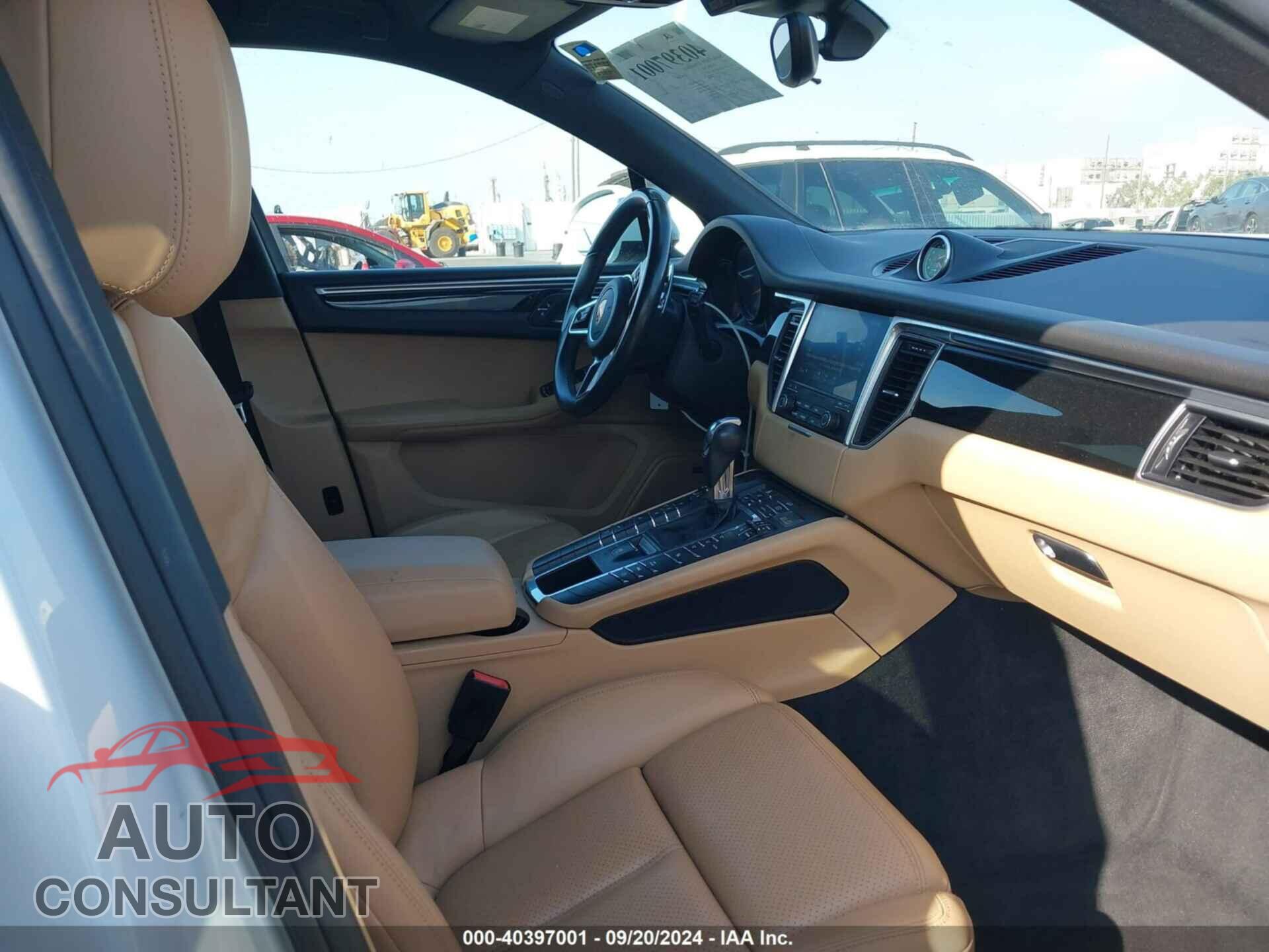 PORSCHE MACAN 2017 - WP1AB2A58HLB16379