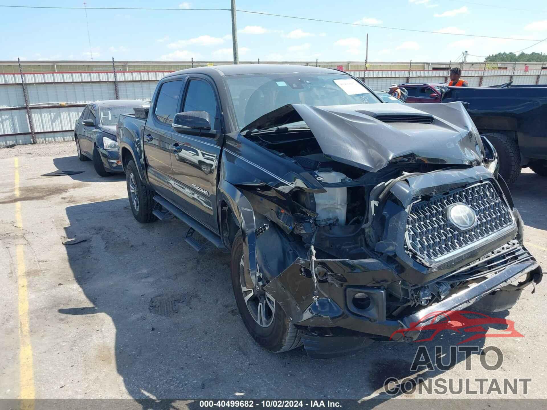 TOYOTA TACOMA 2018 - 5TFAZ5CN9JX060365