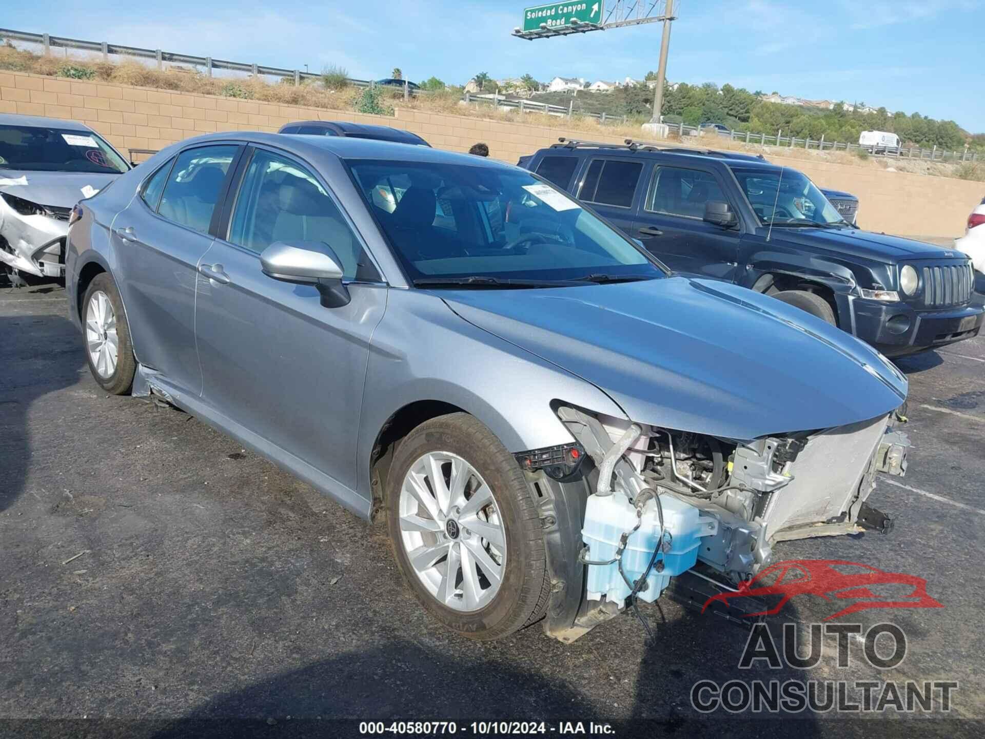 TOYOTA CAMRY 2022 - 4T1C11AKXNU674040