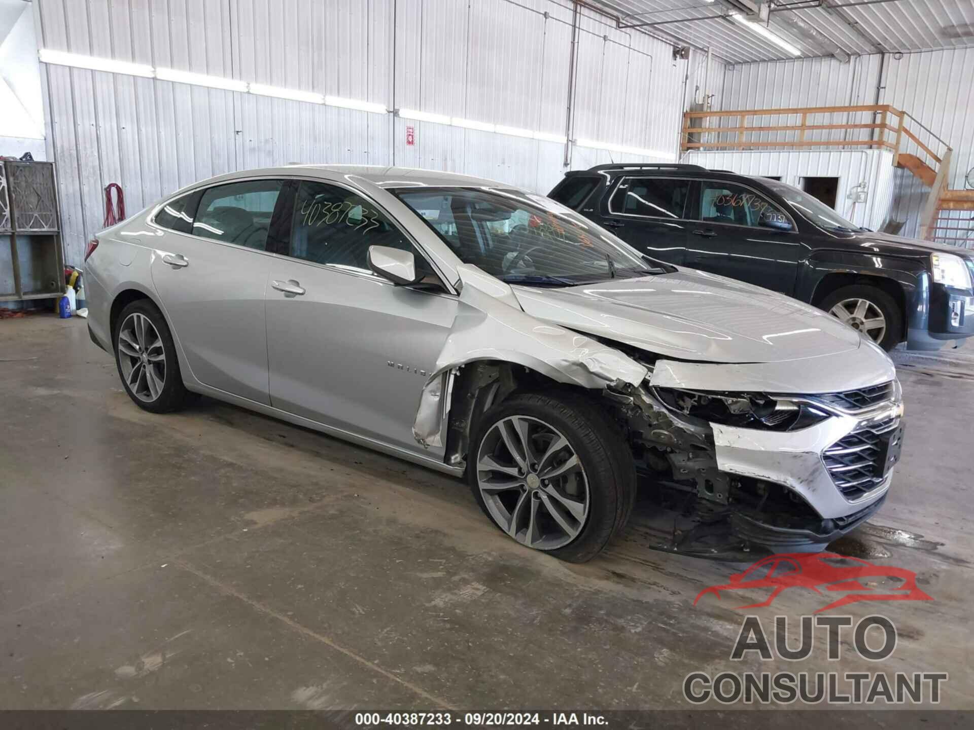 CHEVROLET MALIBU 2022 - 1G1ZD5ST2NF145070