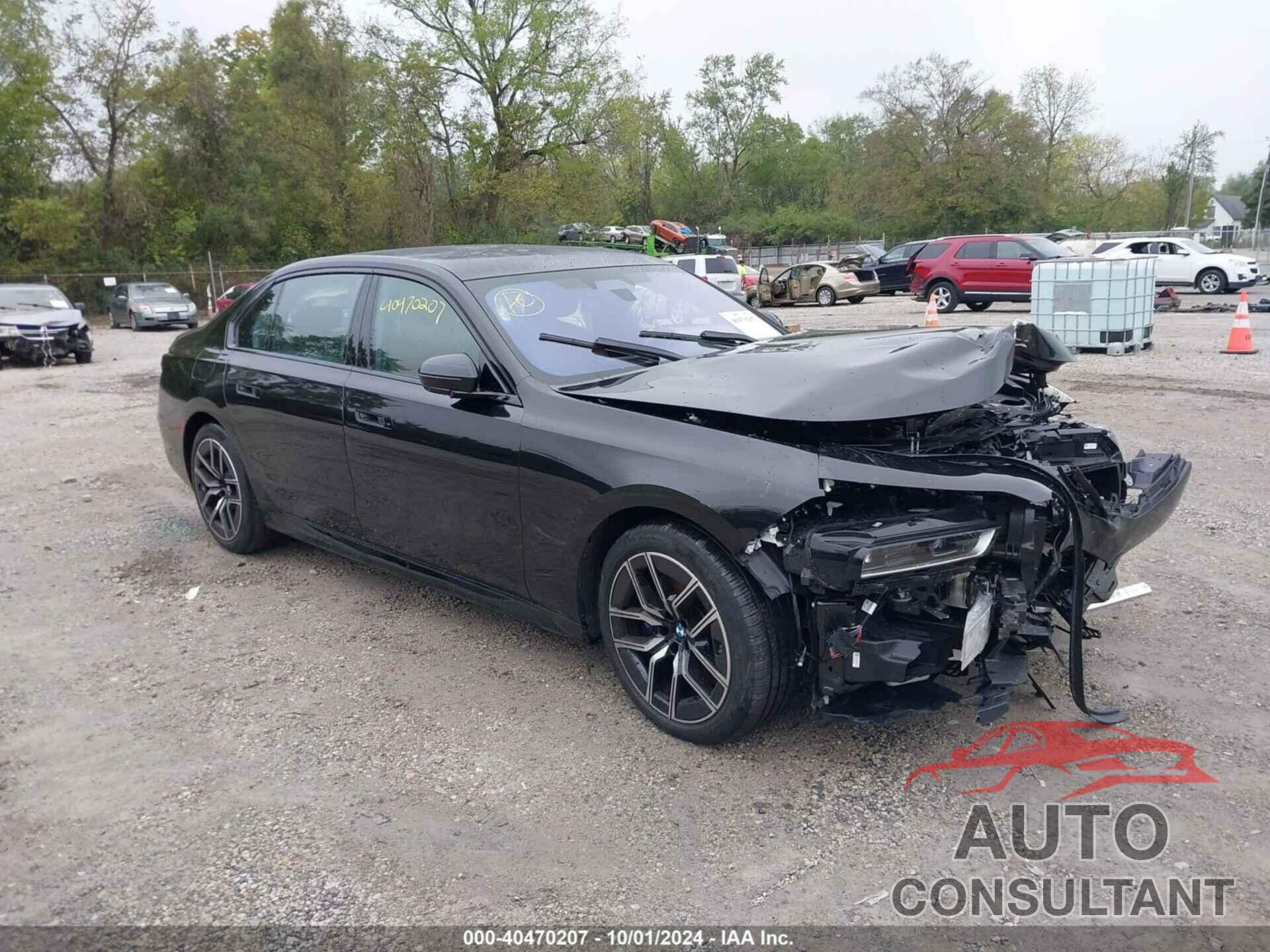 BMW 760 2023 - WBA33EJ03PCM63028