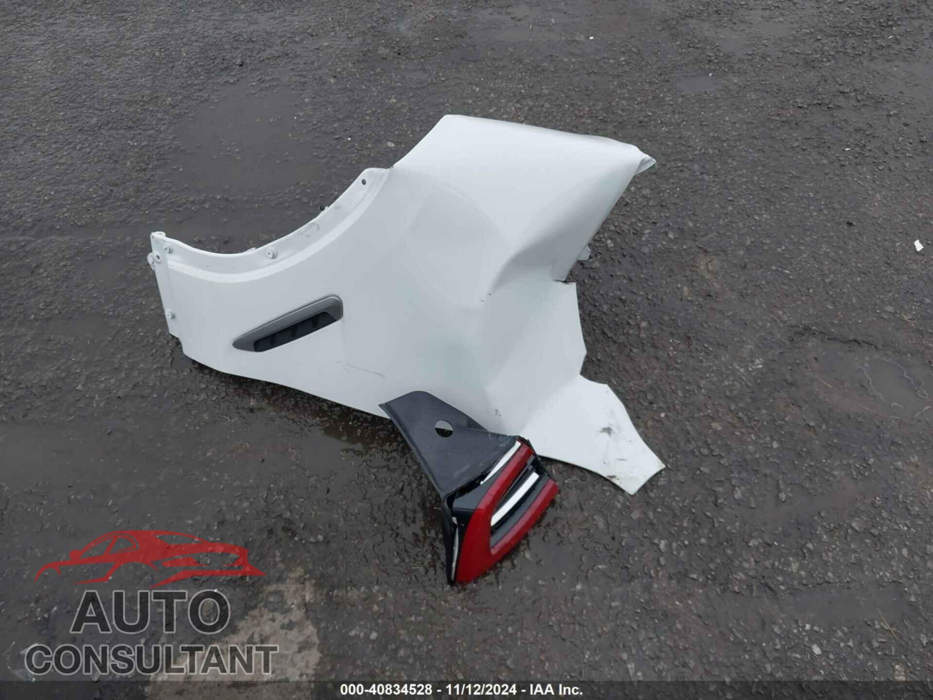 TESLA MODEL 3 2021 - 5YJ3E1EB6MF988276