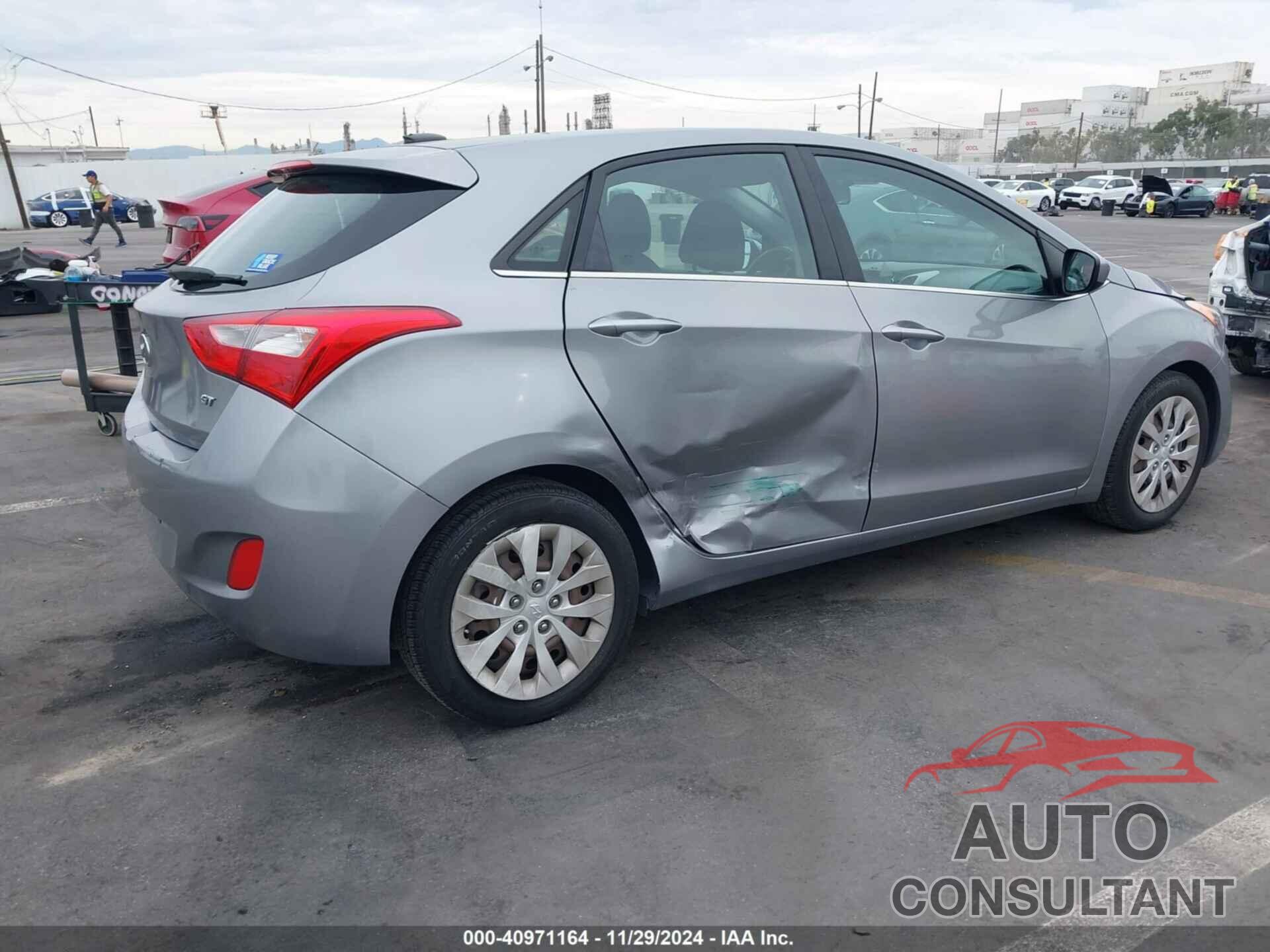 HYUNDAI ELANTRA GT 2016 - KMHD35LH0GU256788