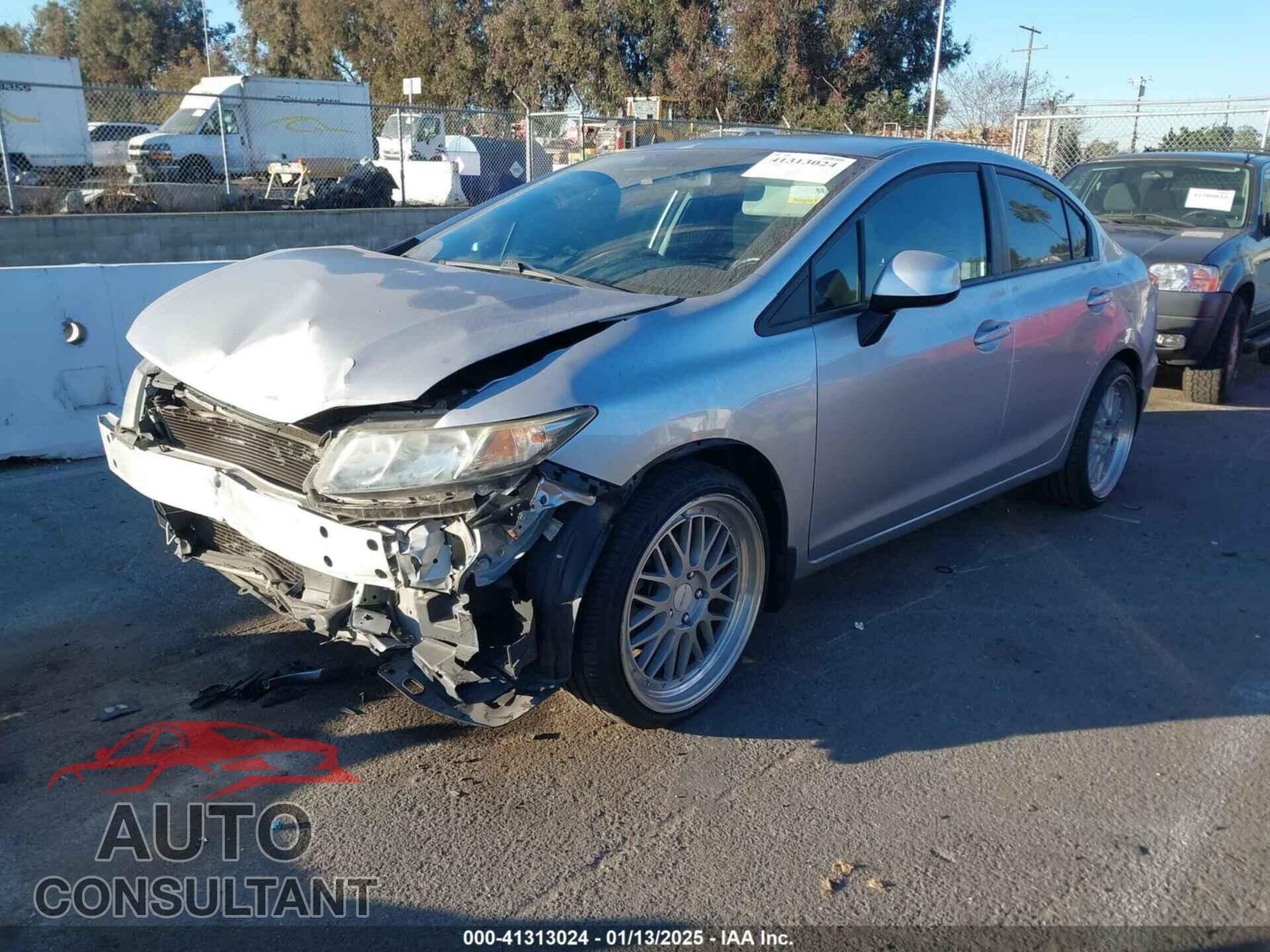 HONDA CIVIC 2013 - 19XFB2F59DE044482